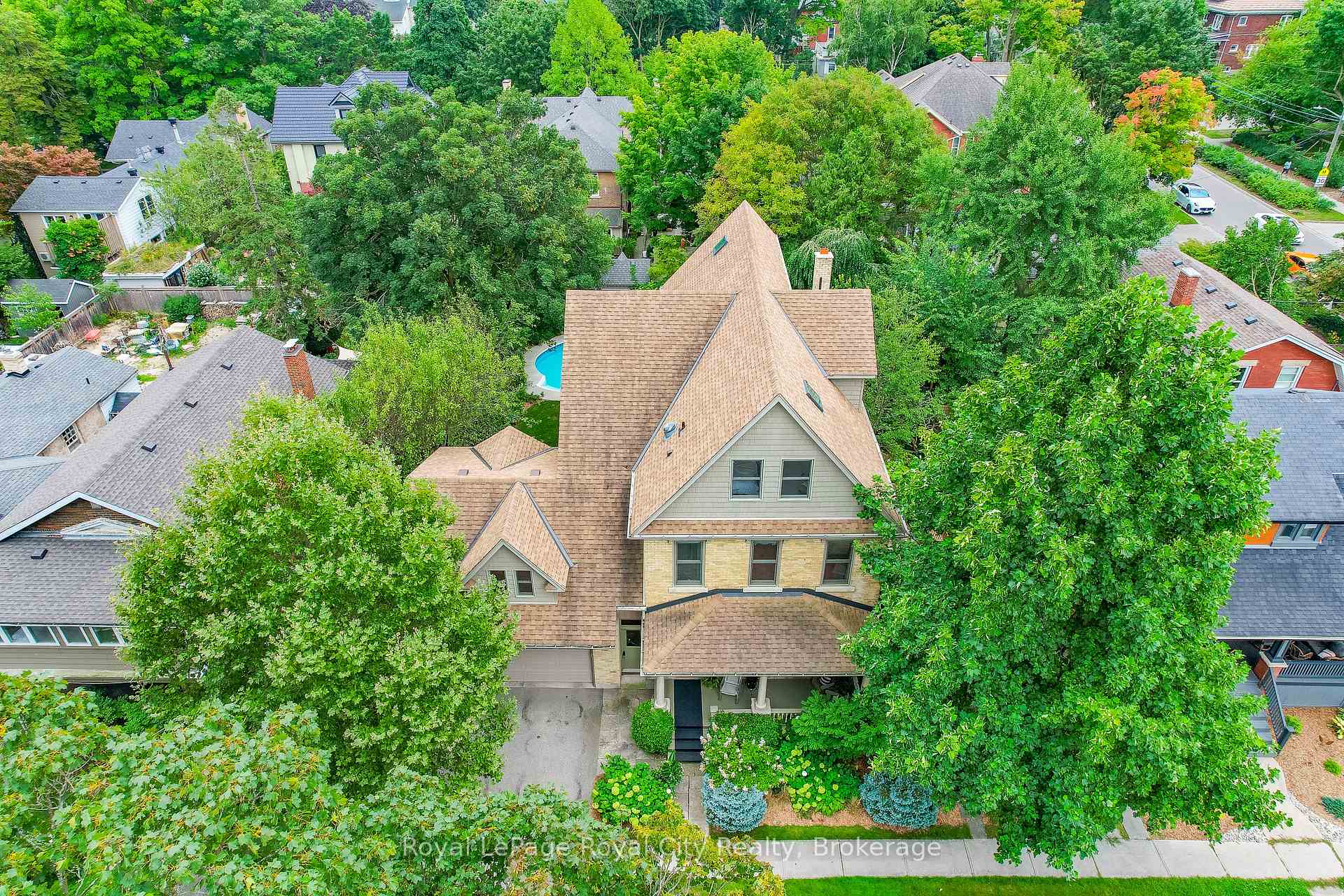 Photo 43 of 42 Liverpool Street, Guelph, Downtown — HOMEH