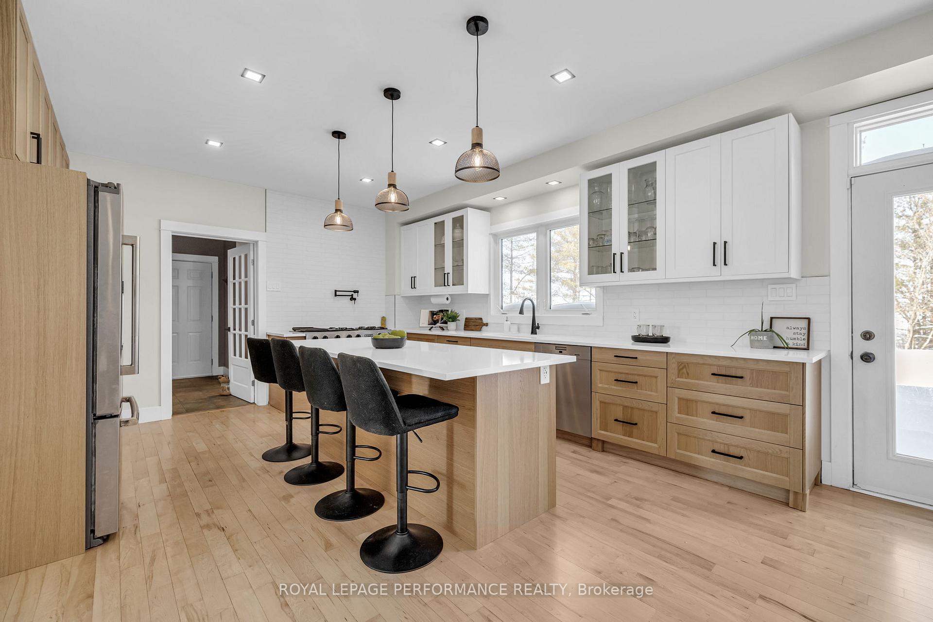 Photo 12 of 5771 Lombardy Drive, Ottawa, Osgoode — HOMEH