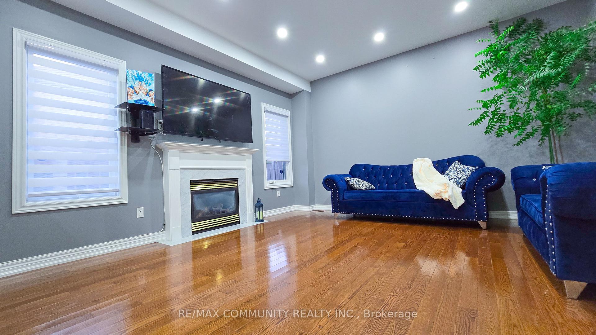Photo 8 of 553 Hartley Boulevard, Milton, Clarke — HOMEH