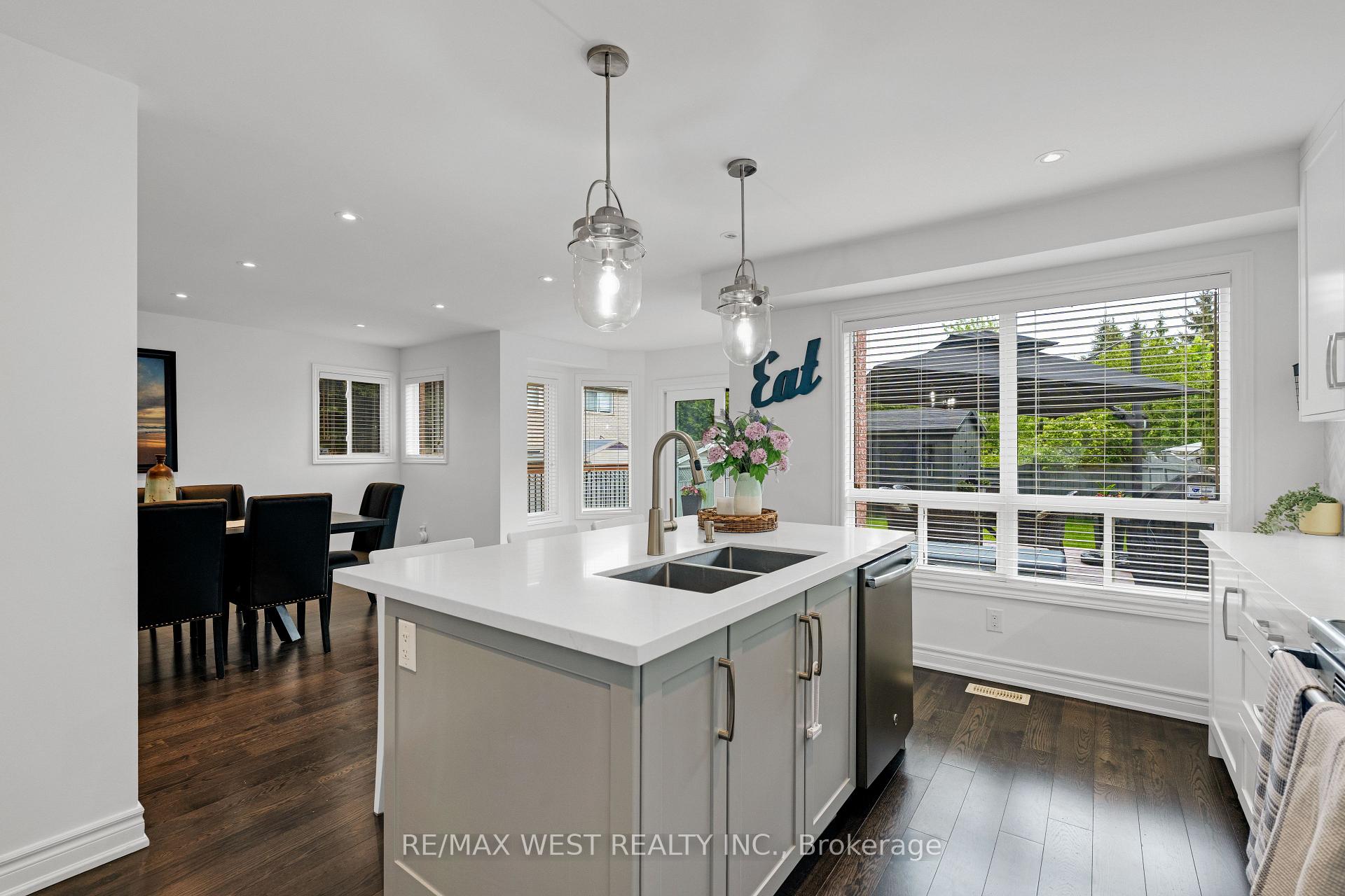 Photo 19 of 43 Wakely Boulevard, Caledon, Bolton West — HOMEH
