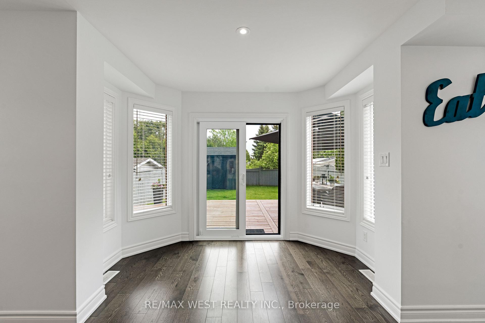 Photo 21 of 43 Wakely Boulevard, Caledon, Bolton West — HOMEH