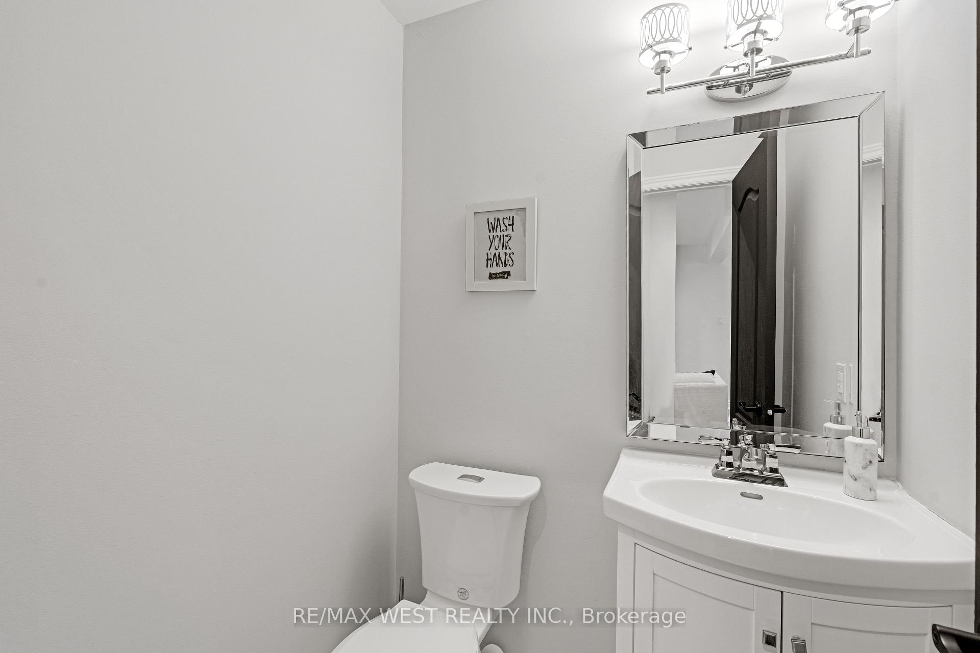 Photo 17 of 43 Wakely Boulevard, Caledon, Bolton West — HOMEH