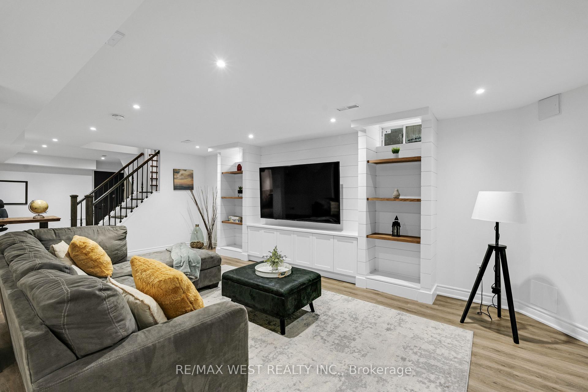 Photo 43 of 43 Wakely Boulevard, Caledon, Bolton West — HOMEH