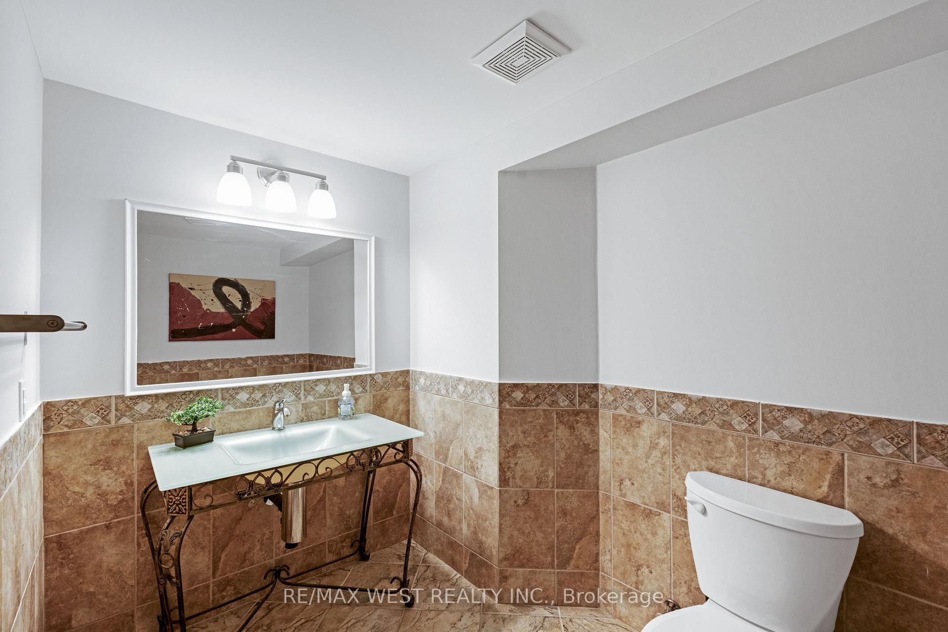 Photo 47 of 43 Wakely Boulevard, Caledon, Bolton West — HOMEH
