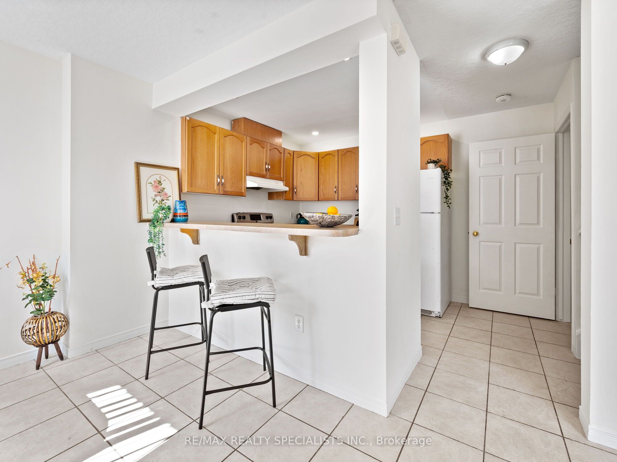 Photo 43 of Unit 1, 142 York Road, Guelph, St. Patrick's Ward — HOMEH