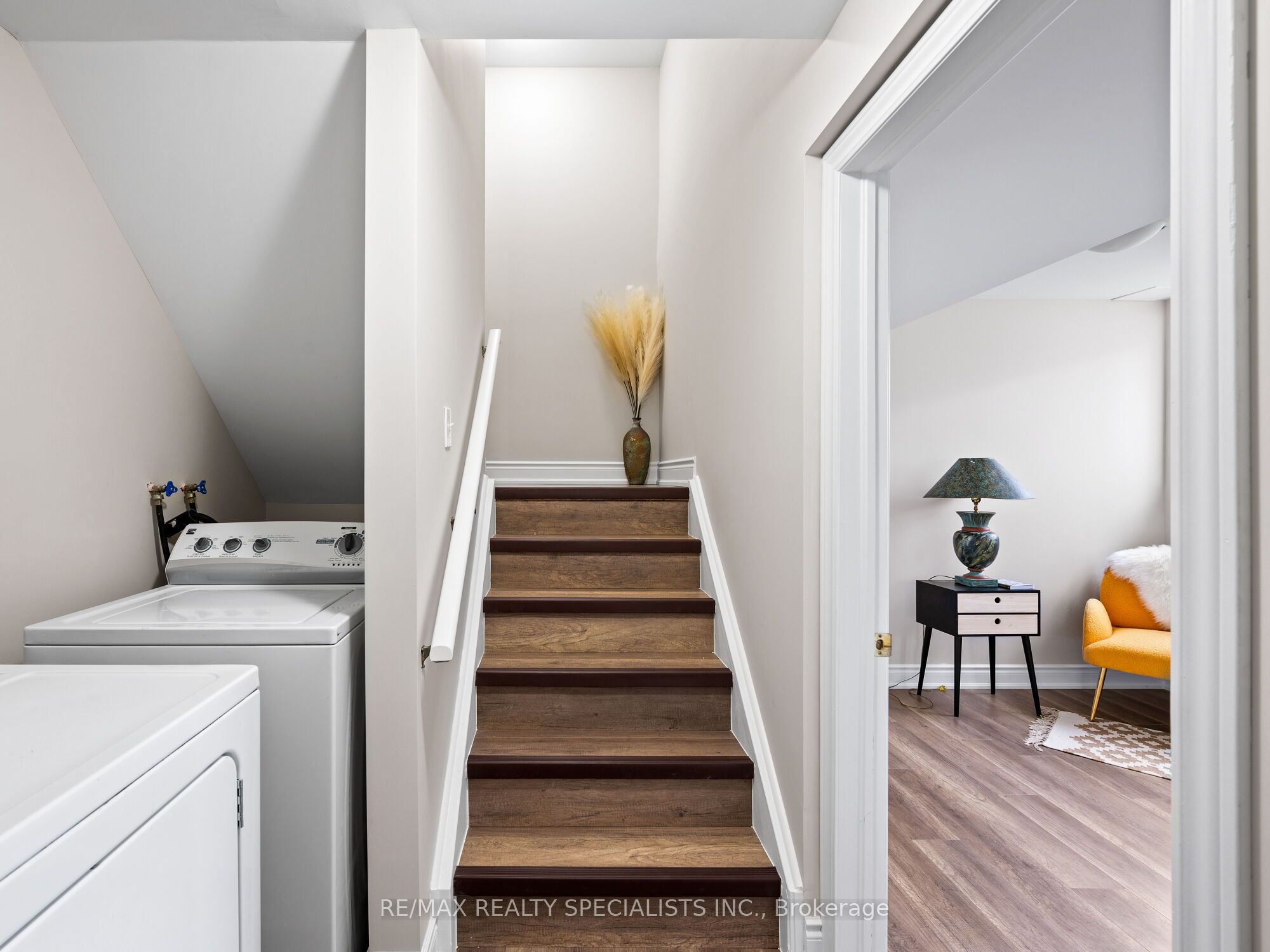 Photo 60 of Unit 1, 142 York Road, Guelph, St. Patrick's Ward — HOMEH