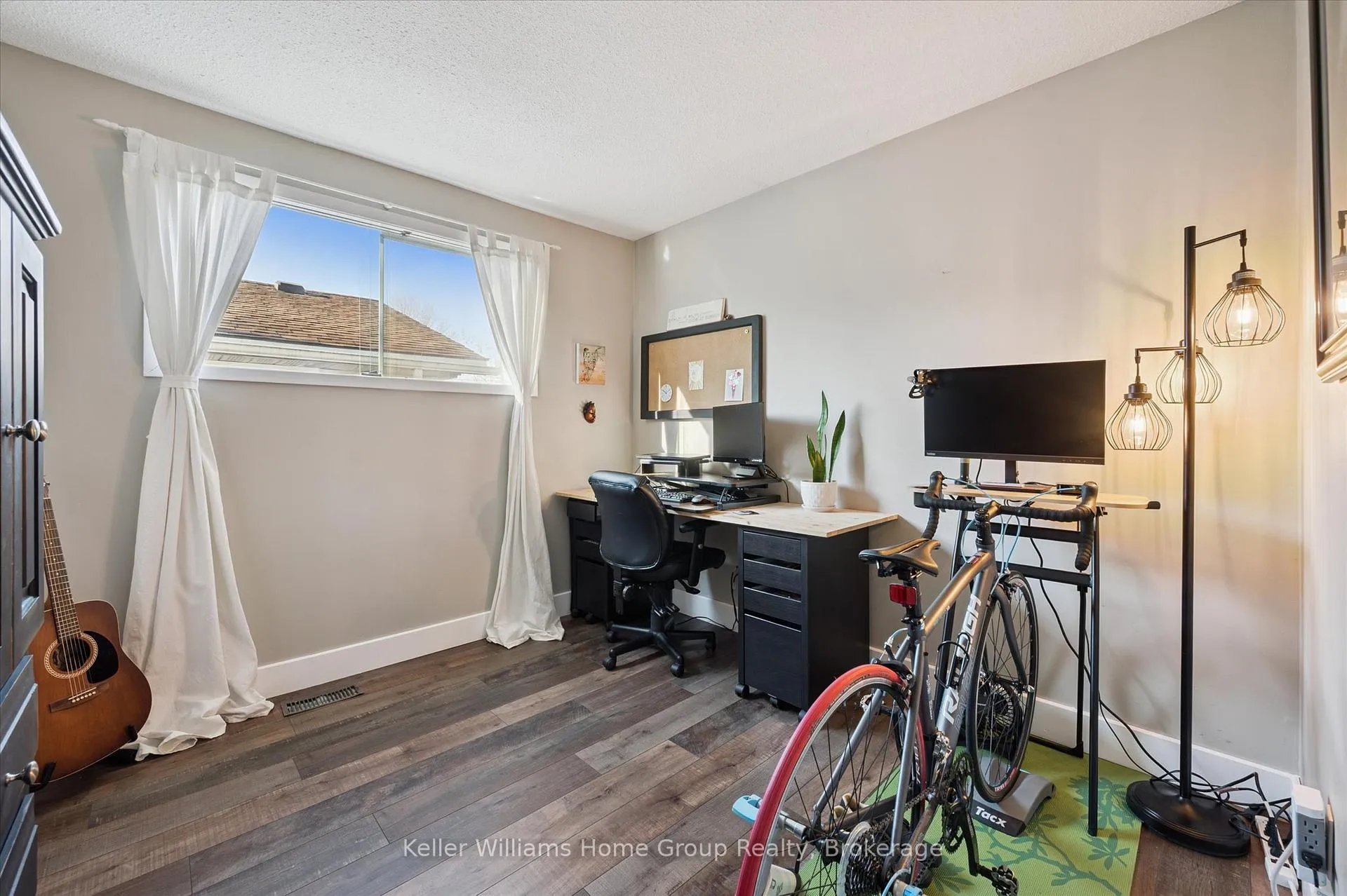 Photo 16 of 1 Islington Avenue, Guelph, Victoria North — HOMEH