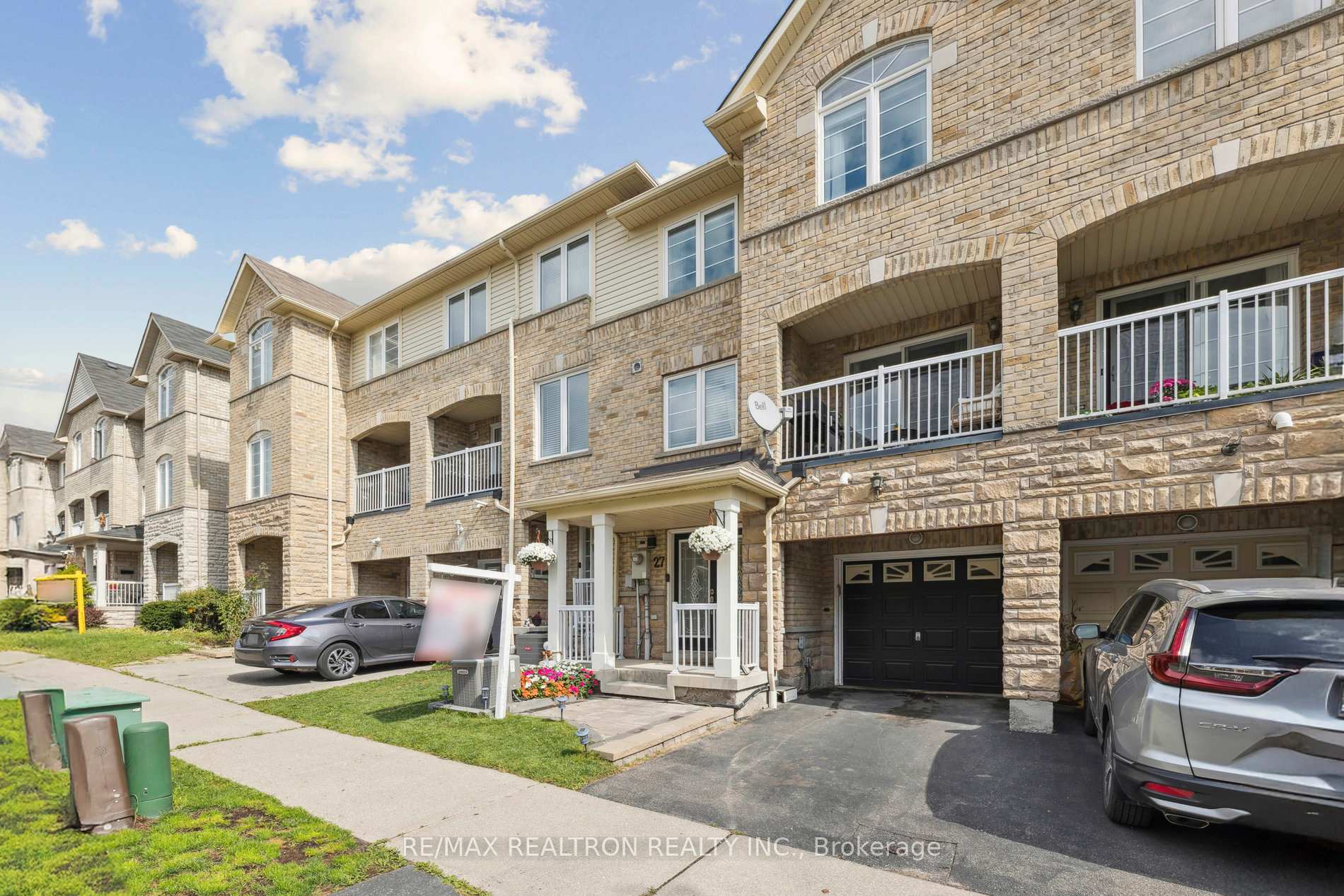 Photo 3 of 27 Webbford Street, Ajax, South West — HOMEH