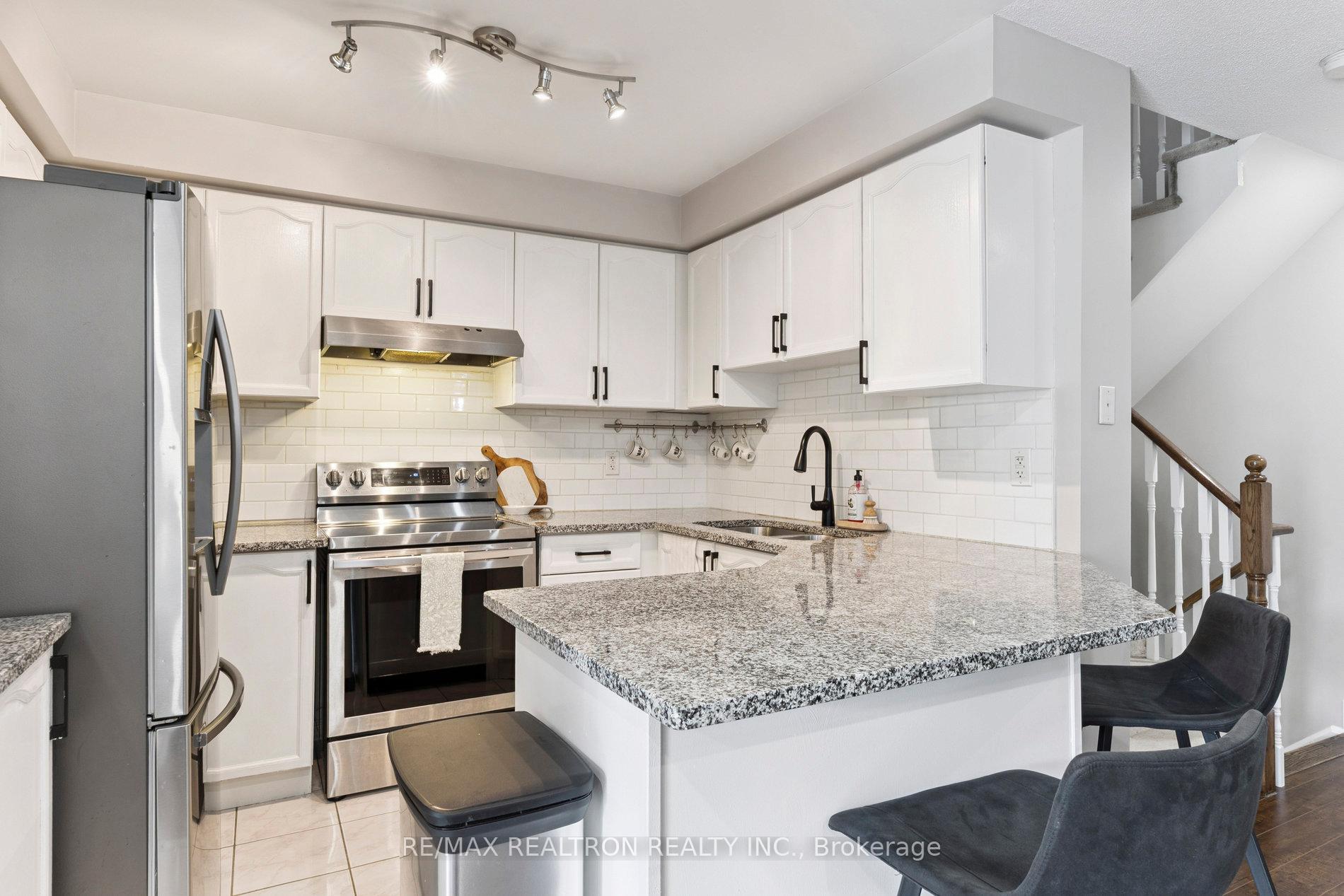 Photo 9 of 27 Webbford Street, Ajax, South West — HOMEH