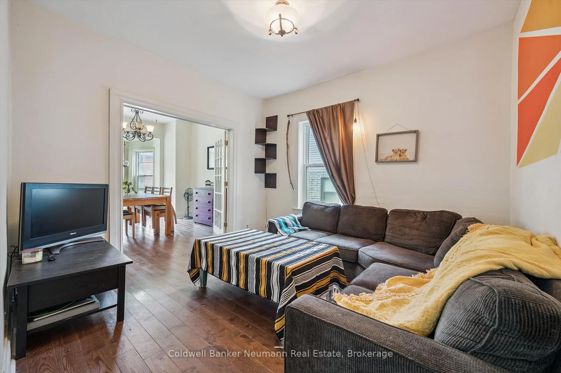 Photo 5 of 49 Dublin Street S, Guelph, Downtown — HOMEH