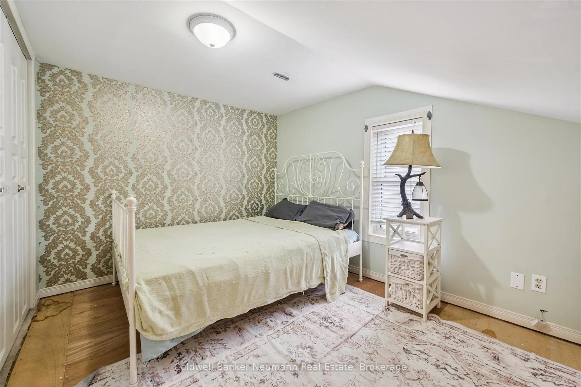 Photo 12 of 49 Dublin Street S, Guelph, Downtown — HOMEH