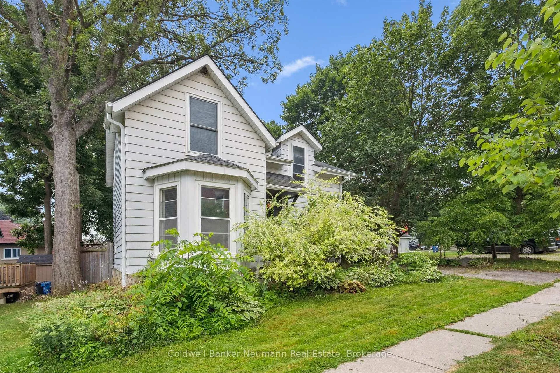 Photo 20 of 49 Dublin Street S, Guelph, Downtown — HOMEH