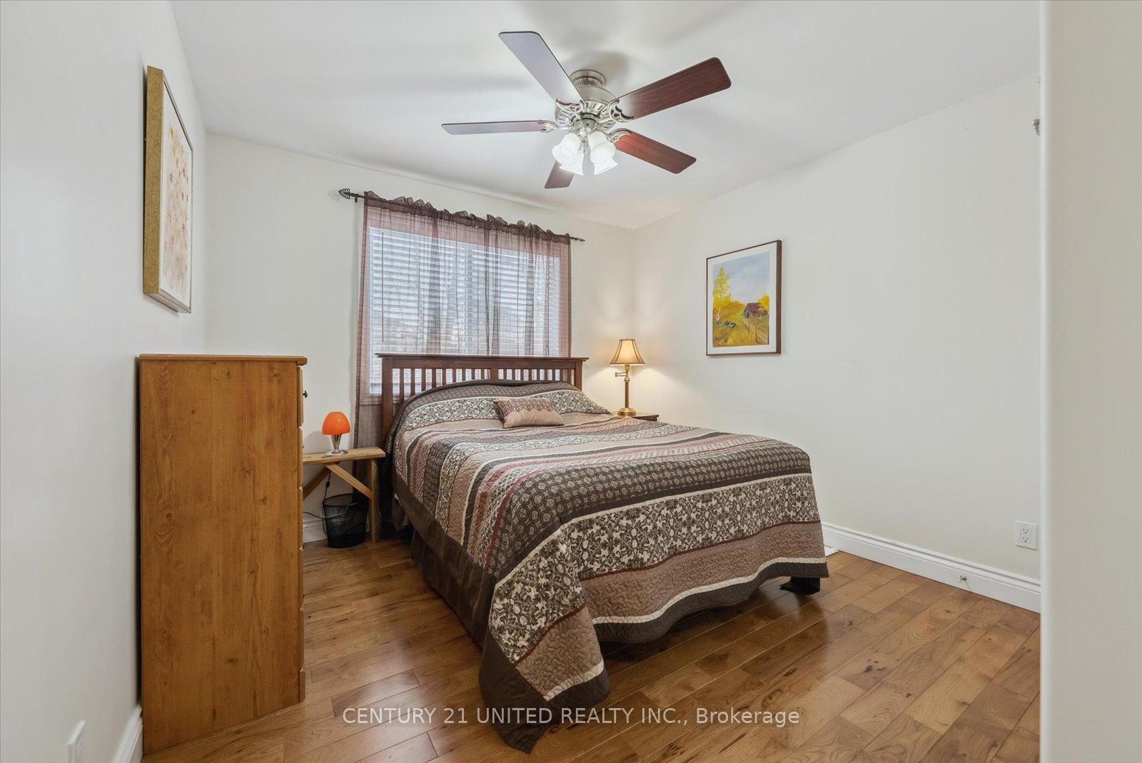 Photo 24 of 741 Bethune Street, Peterborough, Northcrest Ward 5 — HOMEH