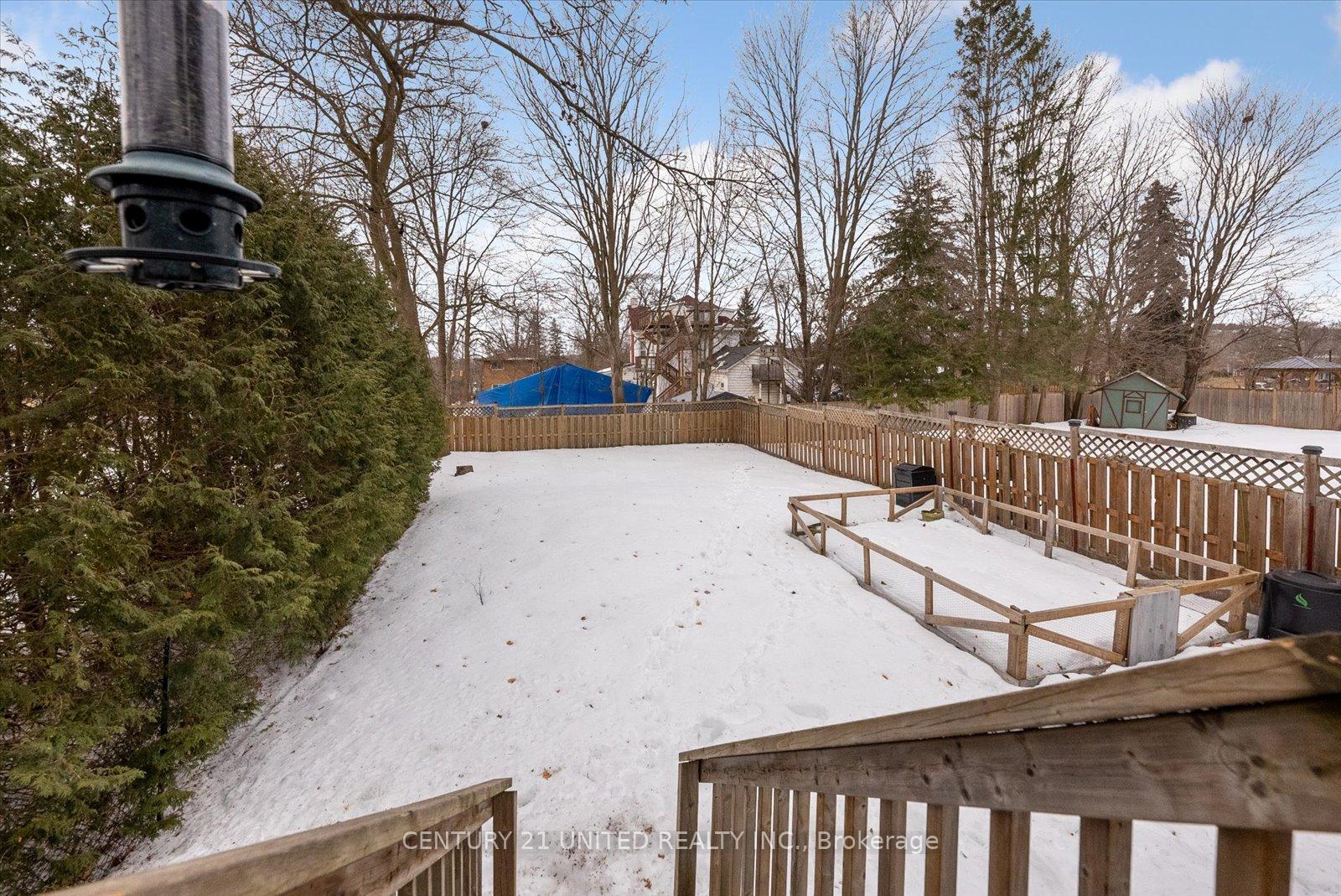 Photo 35 of 741 Bethune Street, Peterborough, Northcrest Ward 5 — HOMEH