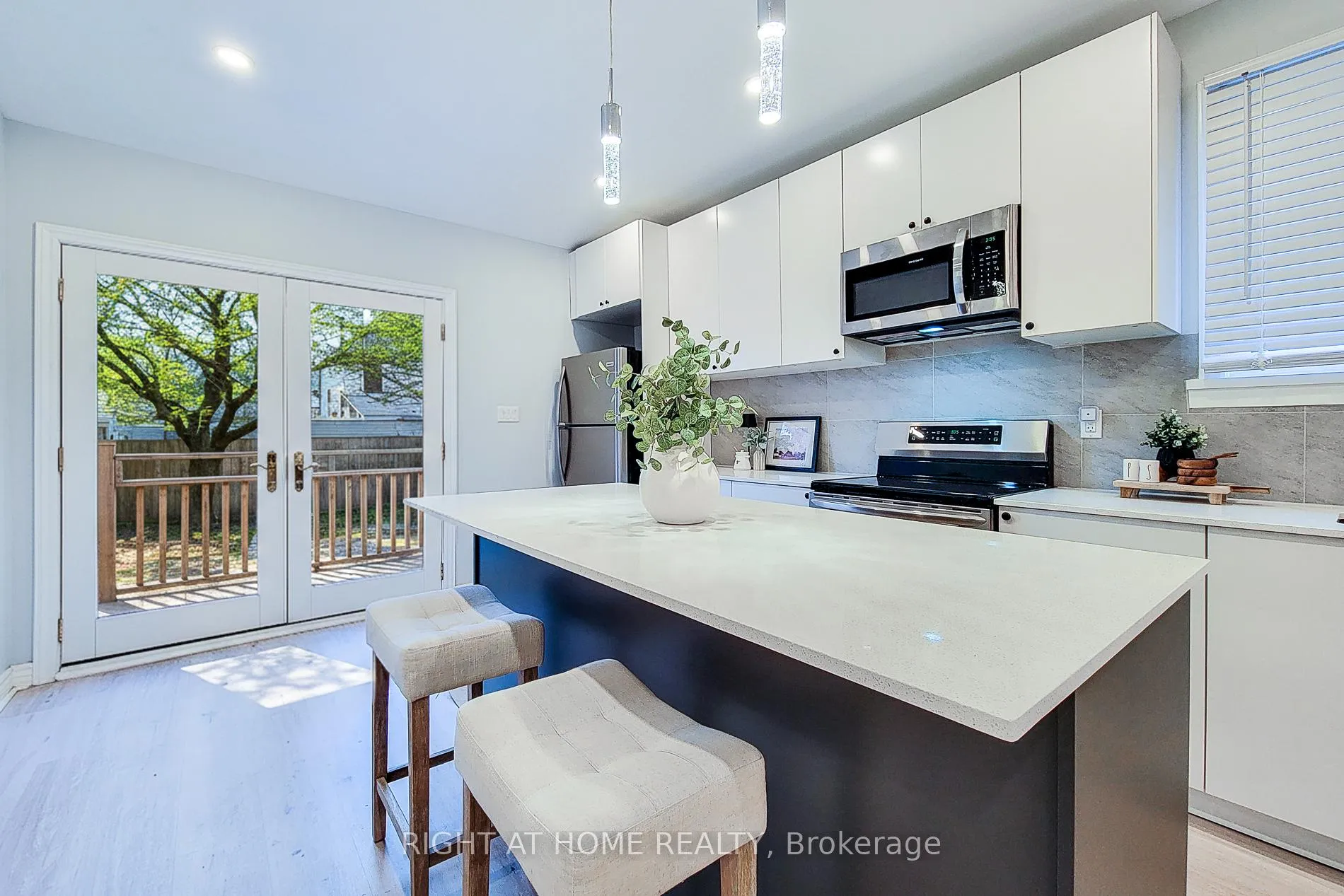 Photo 19 of 24 Albemarle Street, Hamilton, Industrial Sector — HOMEH