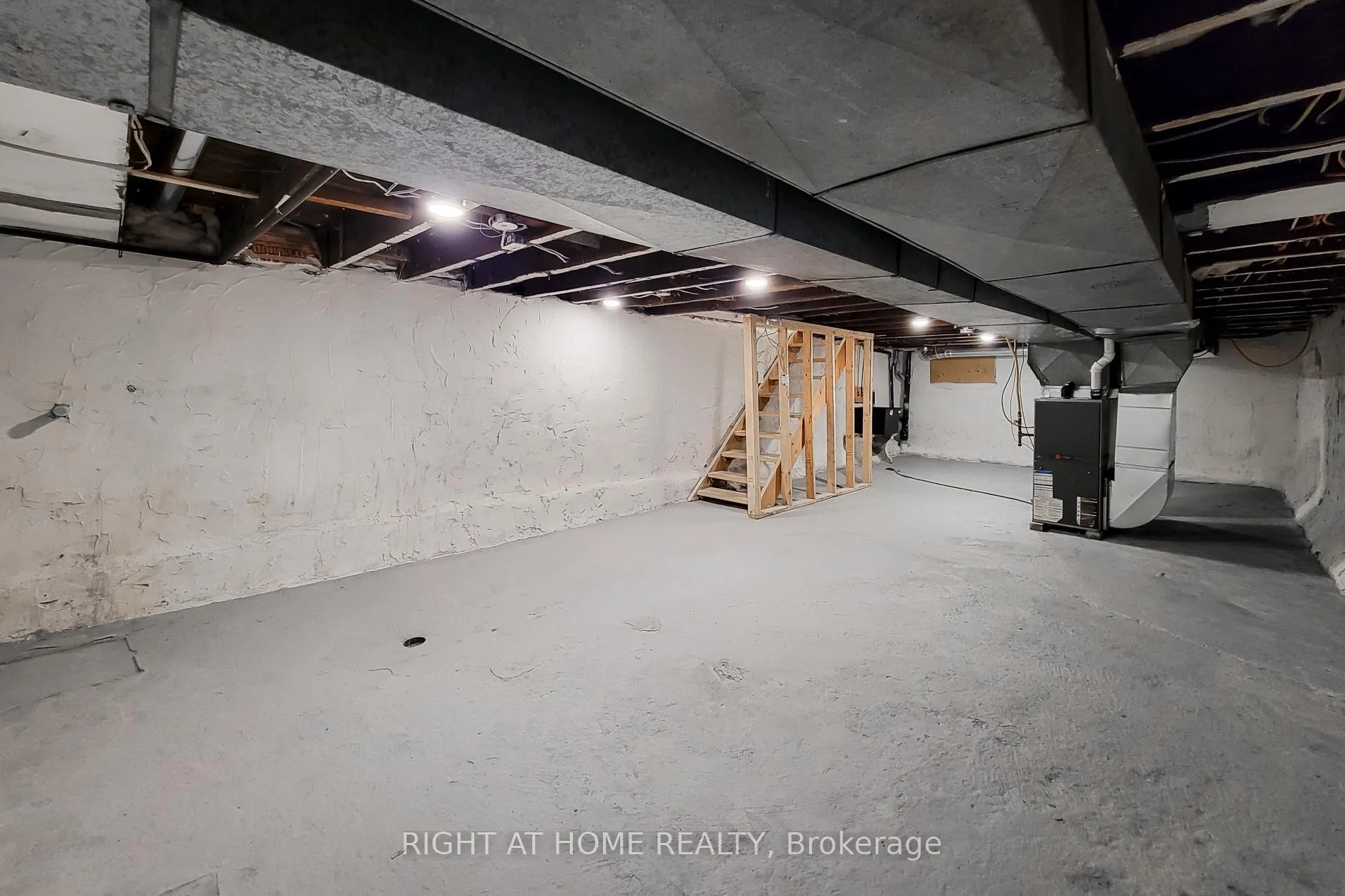 Photo 40 of 24 Albemarle Street, Hamilton, Industrial Sector — HOMEH