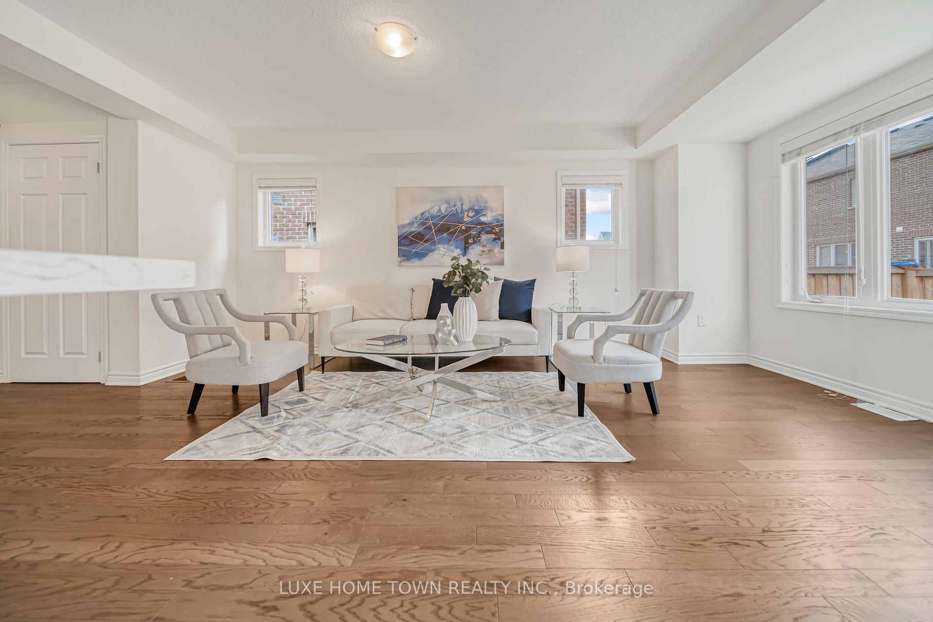 Photo 10 of 9 Leiterman Drive, Milton, Willmott — HOMEH