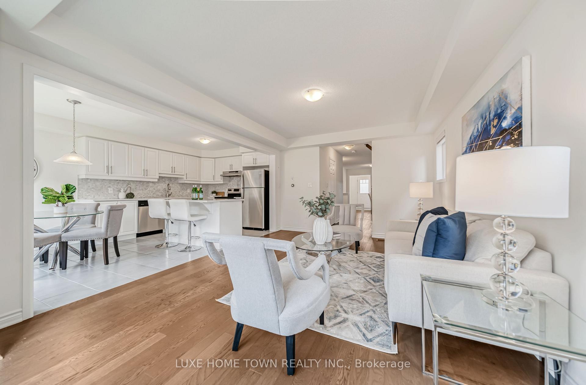 Photo 11 of 9 Leiterman Drive, Milton, Willmott — HOMEH