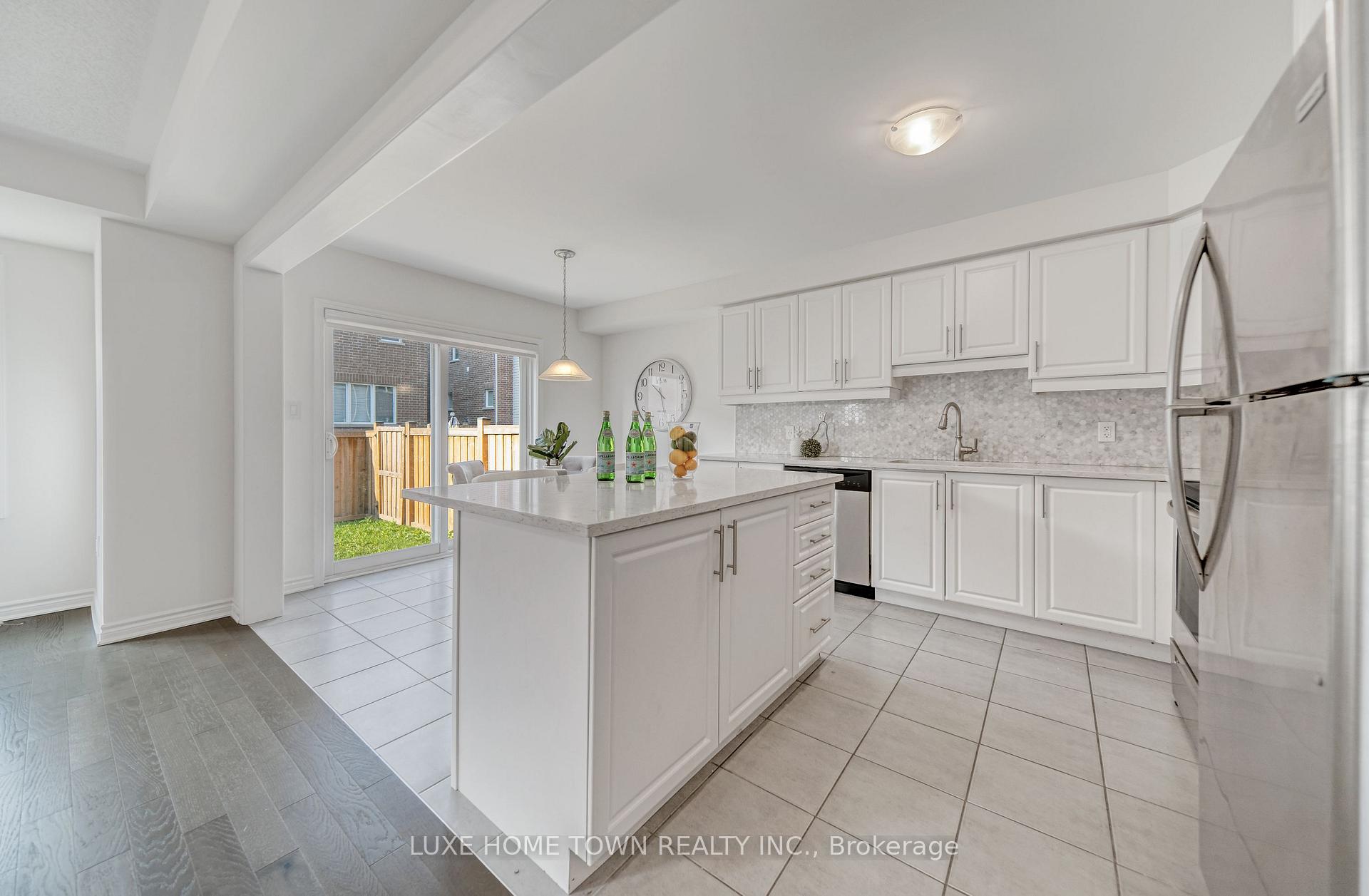 Photo 14 of 9 Leiterman Drive, Milton, Willmott — HOMEH