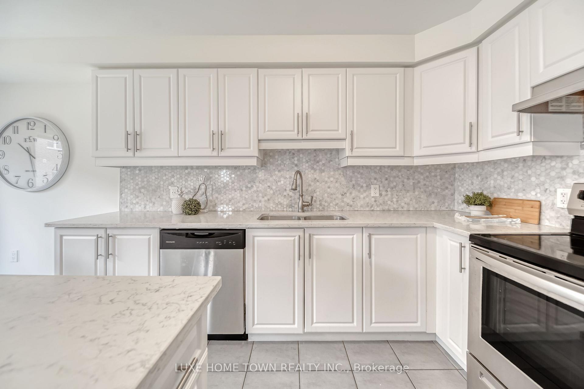 Photo 15 of 9 Leiterman Drive, Milton, Willmott — HOMEH