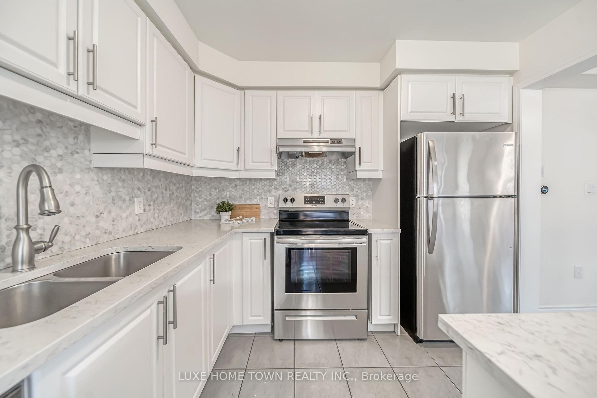 Photo 17 of 9 Leiterman Drive, Milton, Willmott — HOMEH