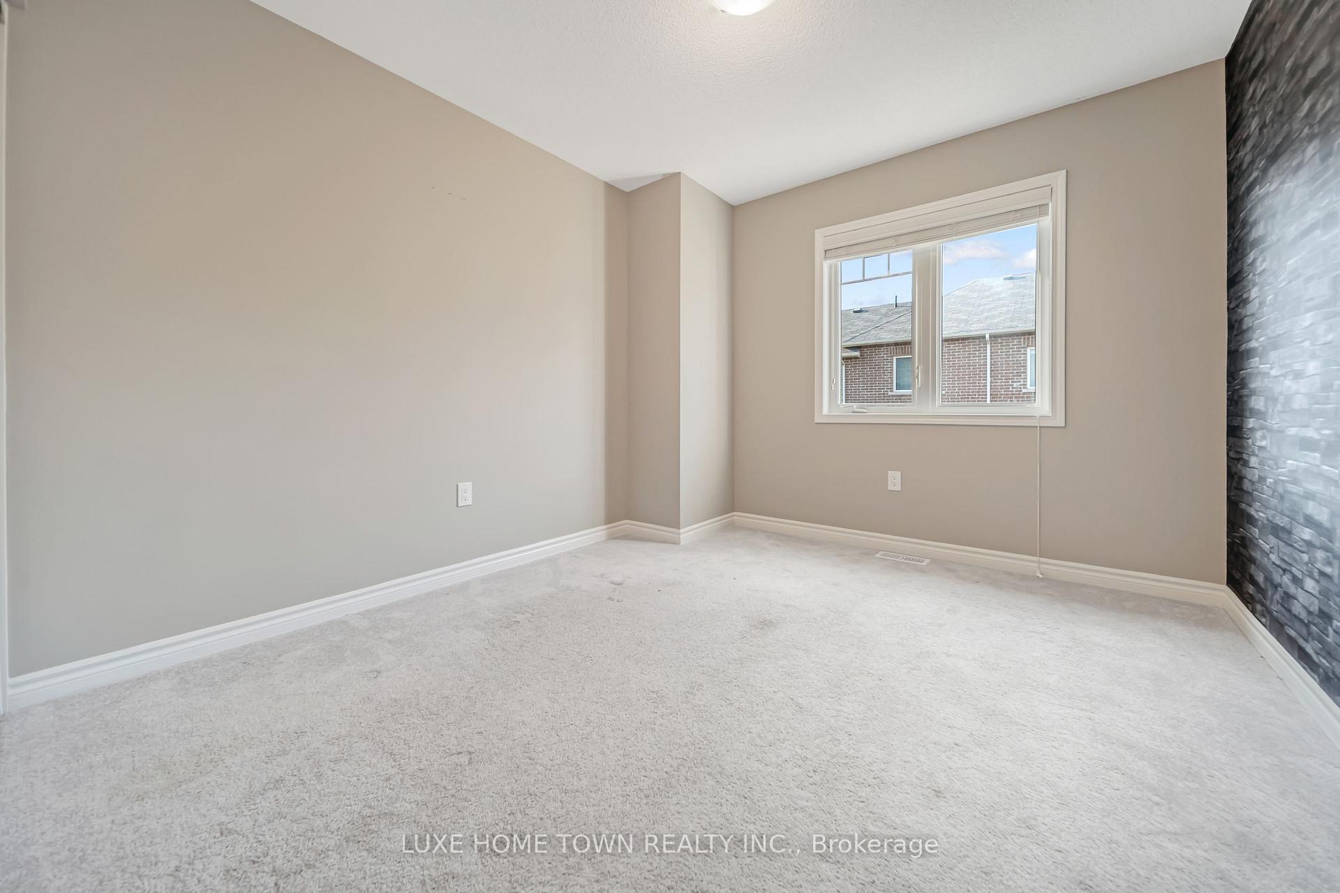 Photo 27 of 9 Leiterman Drive, Milton, Willmott — HOMEH