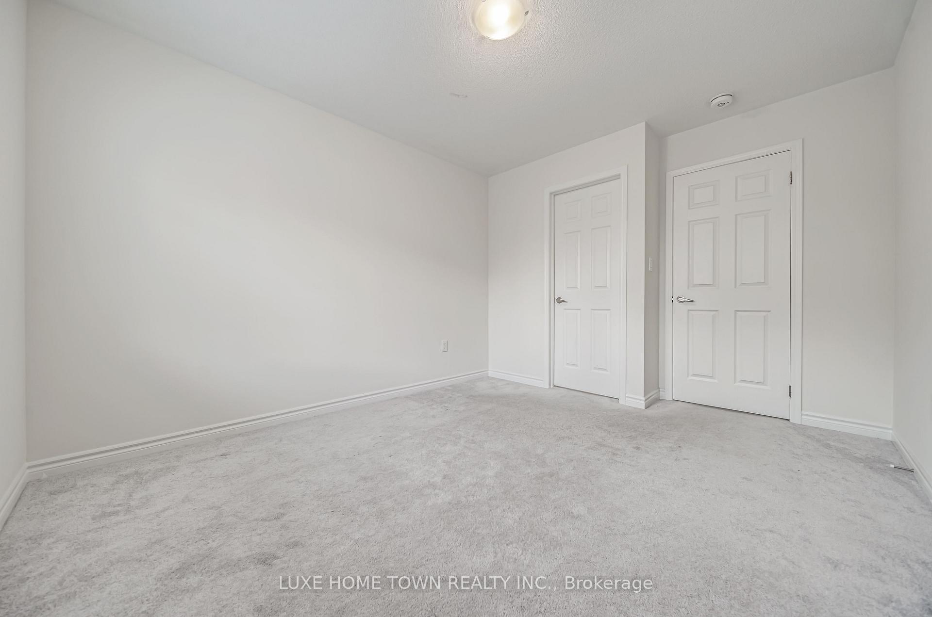 Photo 33 of 9 Leiterman Drive, Milton, Willmott — HOMEH