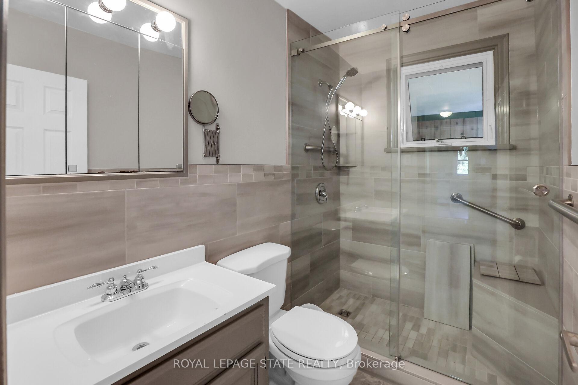 Photo 22 of 532 Ridge Road E, Grimsby, Grimsby Escarpment — HOMEH