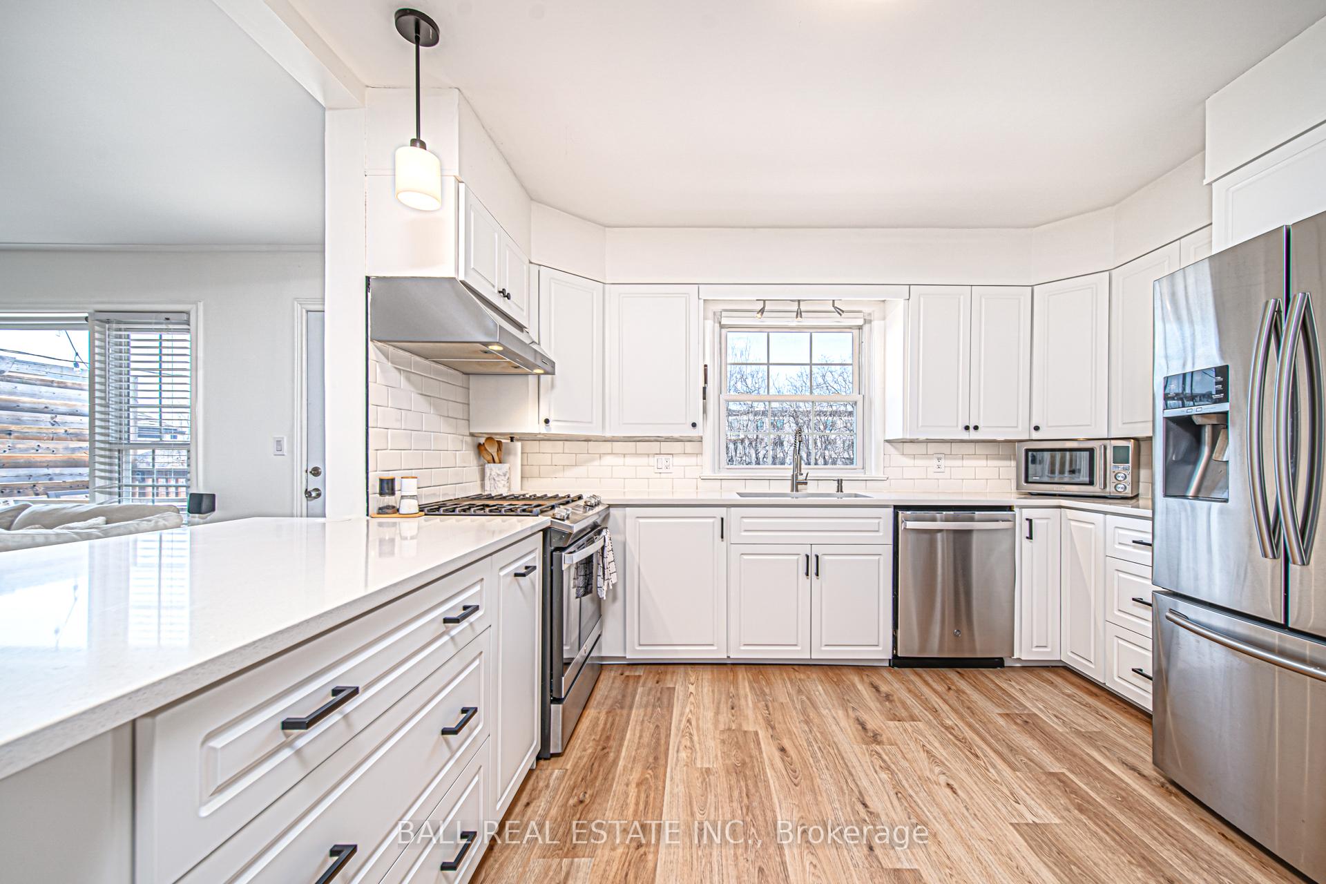 Photo 8 of 1383 Dobbin Avenue, Peterborough, Town Ward 3 — HOMEH
