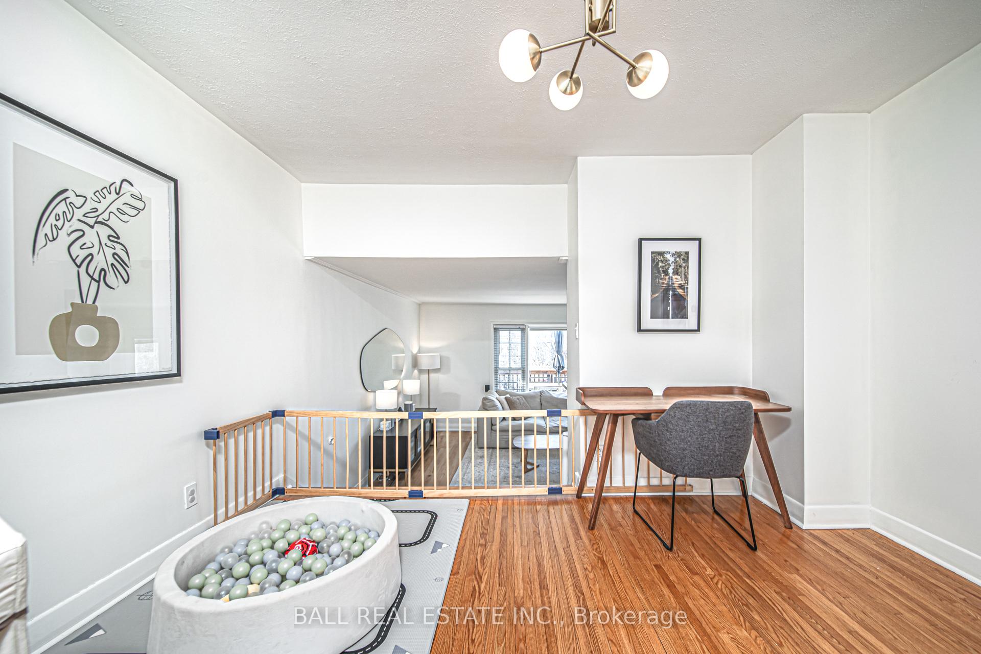 Photo 15 of 1383 Dobbin Avenue, Peterborough, Town Ward 3 — HOMEH