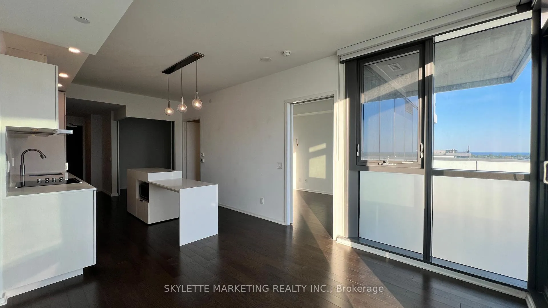 Photo 12 of Unit 1401, 16 Bonnycastle Street, Toronto, Waterfront Communities — HOMEH