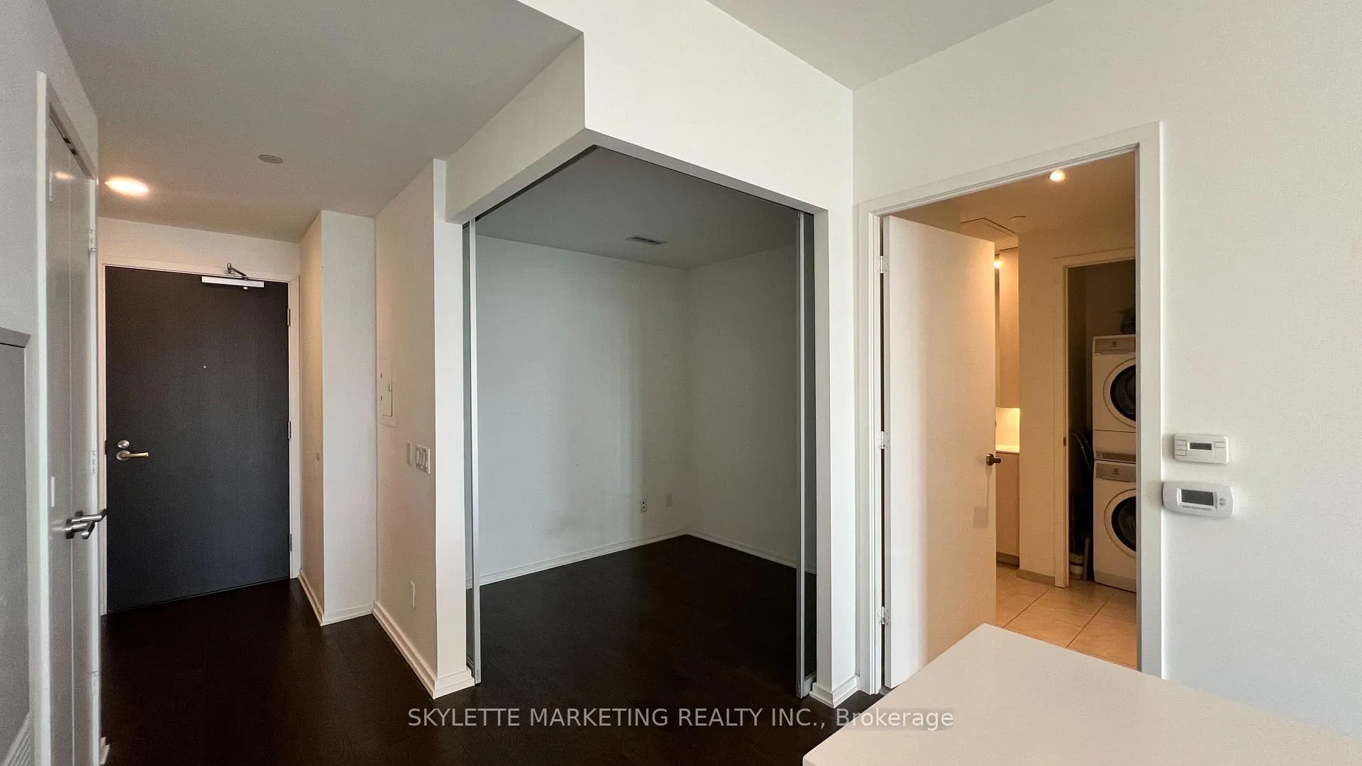 Photo 17 of Unit 1401, 16 Bonnycastle Street, Toronto, Waterfront Communities — HOMEH