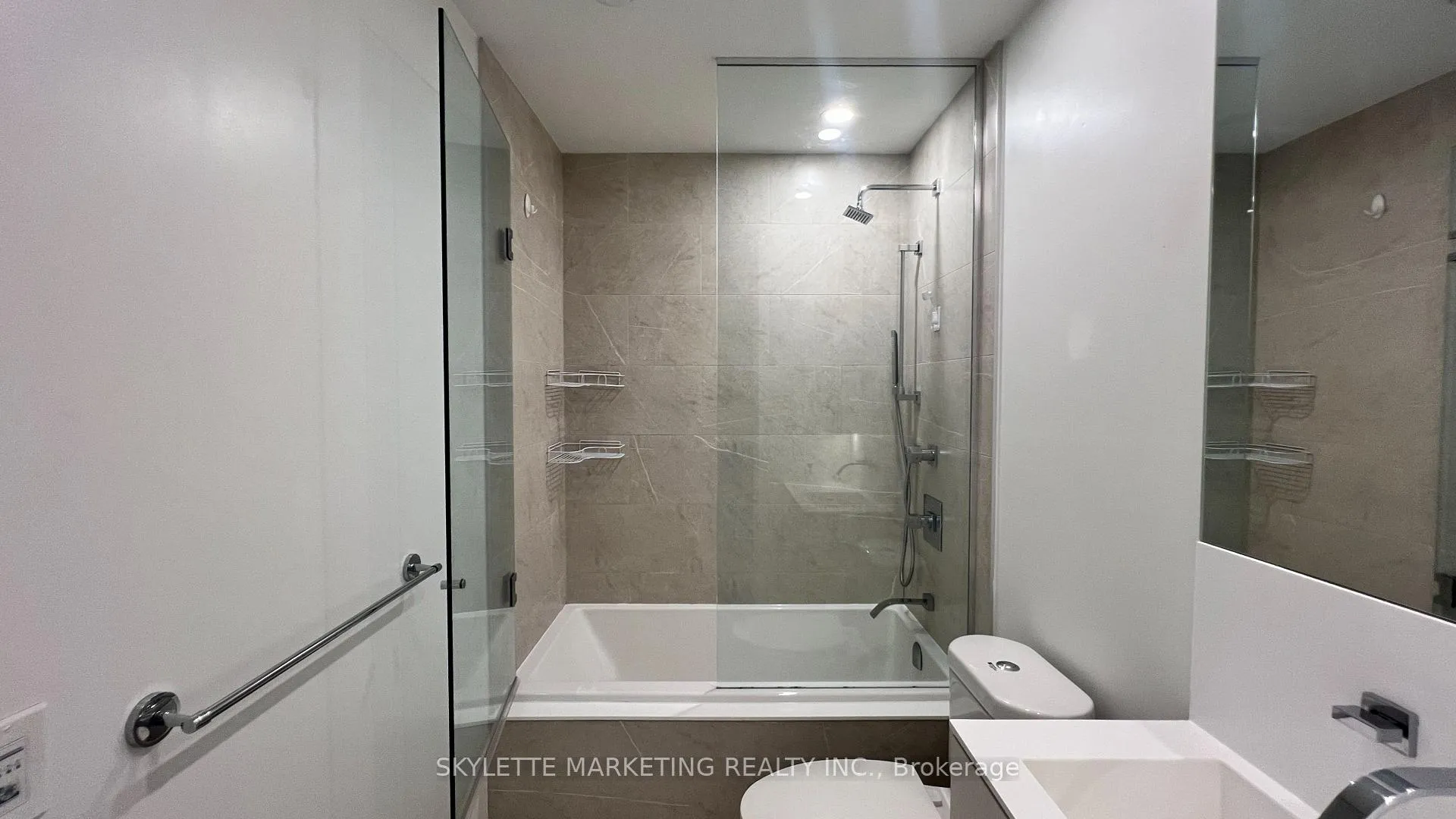 Photo 20 of Unit 1401, 16 Bonnycastle Street, Toronto, Waterfront Communities — HOMEH