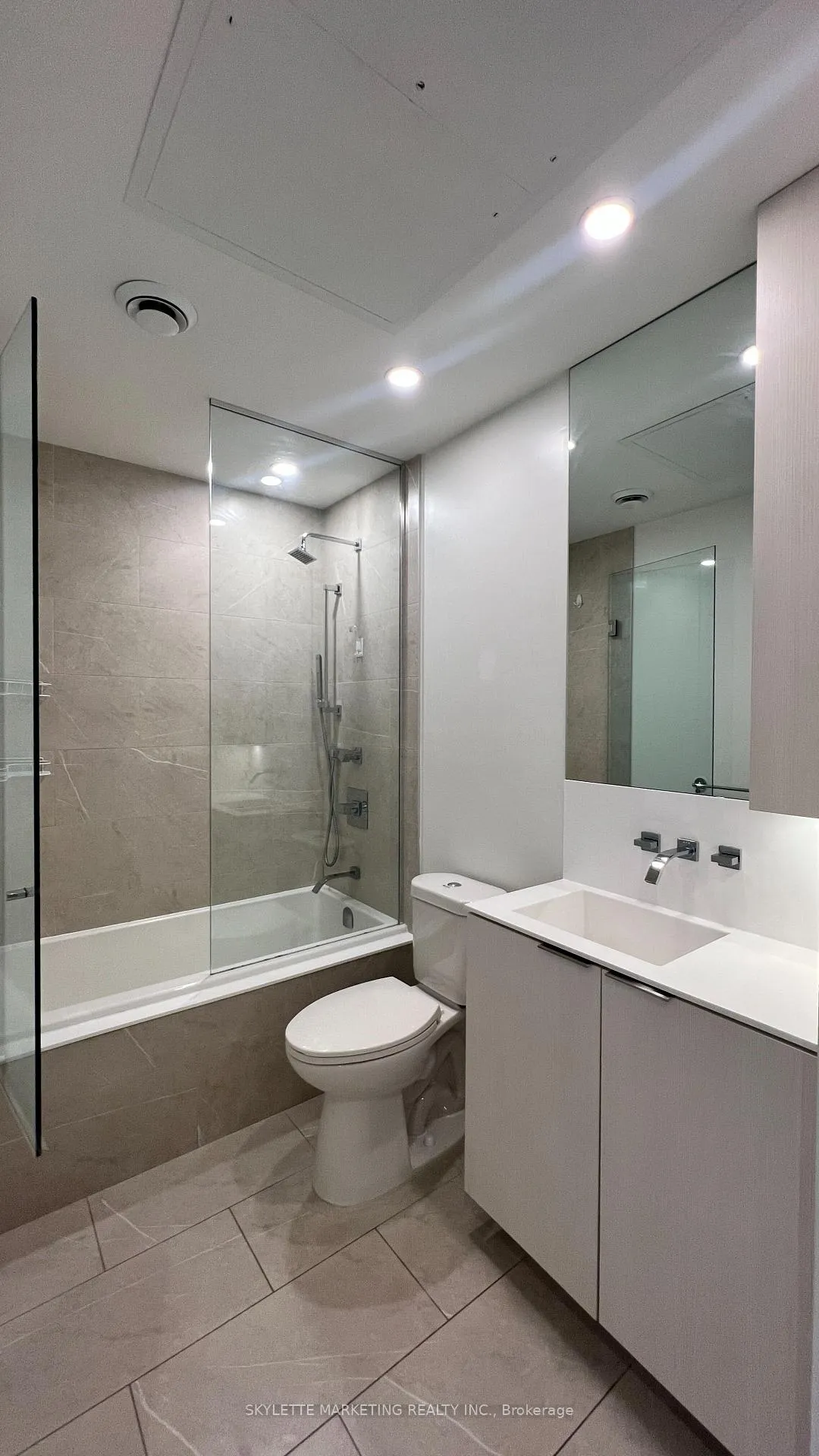 Photo 22 of Unit 1401, 16 Bonnycastle Street, Toronto, Waterfront Communities — HOMEH