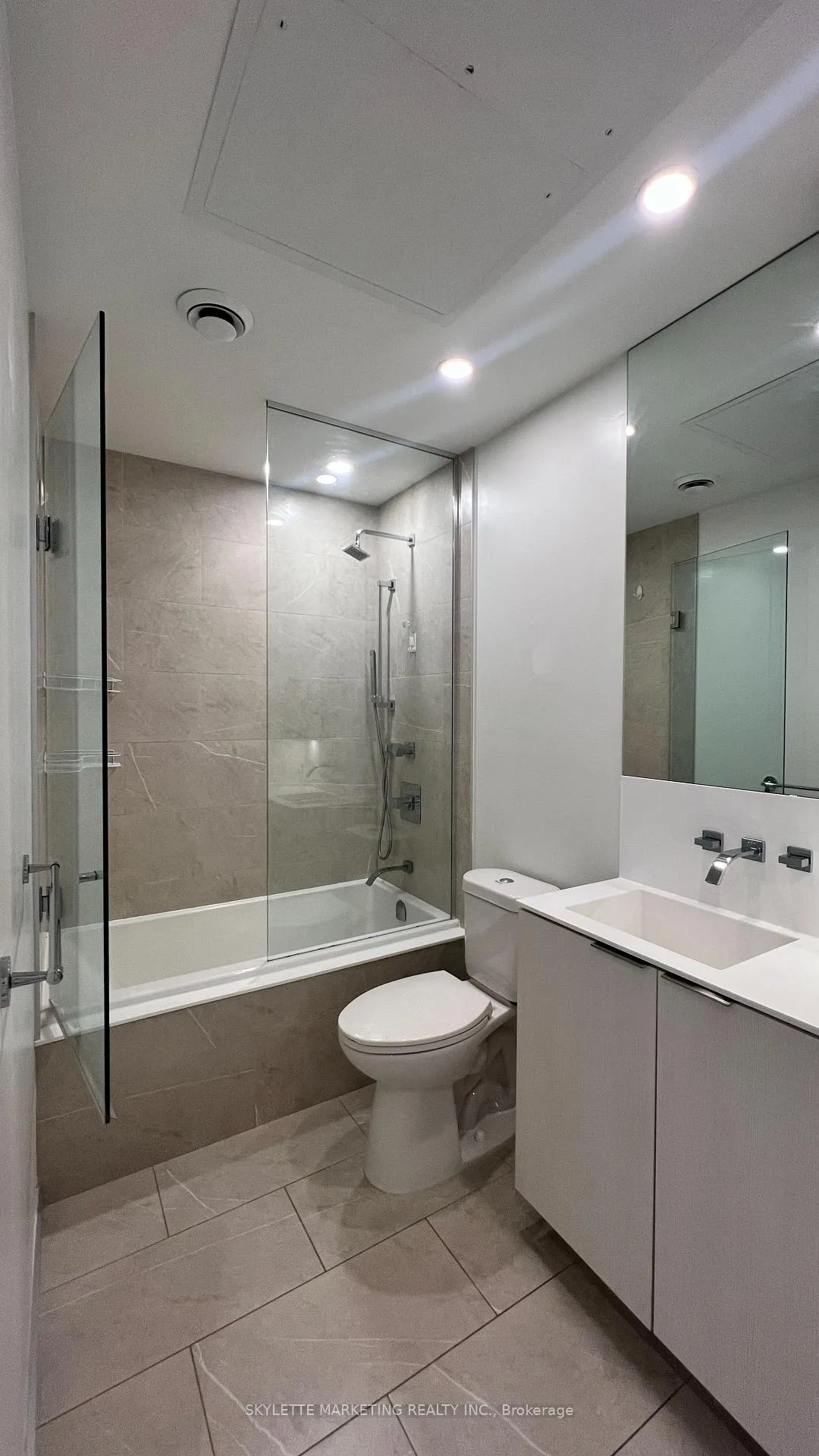 Photo 23 of Unit 1401, 16 Bonnycastle Street, Toronto, Waterfront Communities — HOMEH