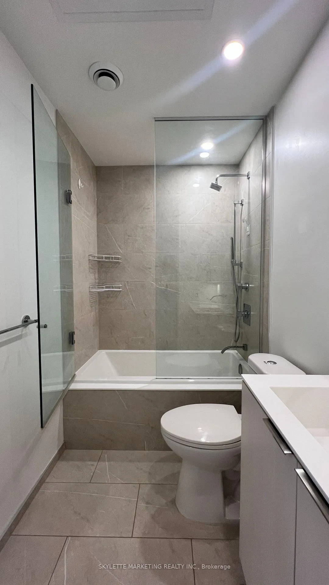 Photo 24 of Unit 1401, 16 Bonnycastle Street, Toronto, Waterfront Communities — HOMEH