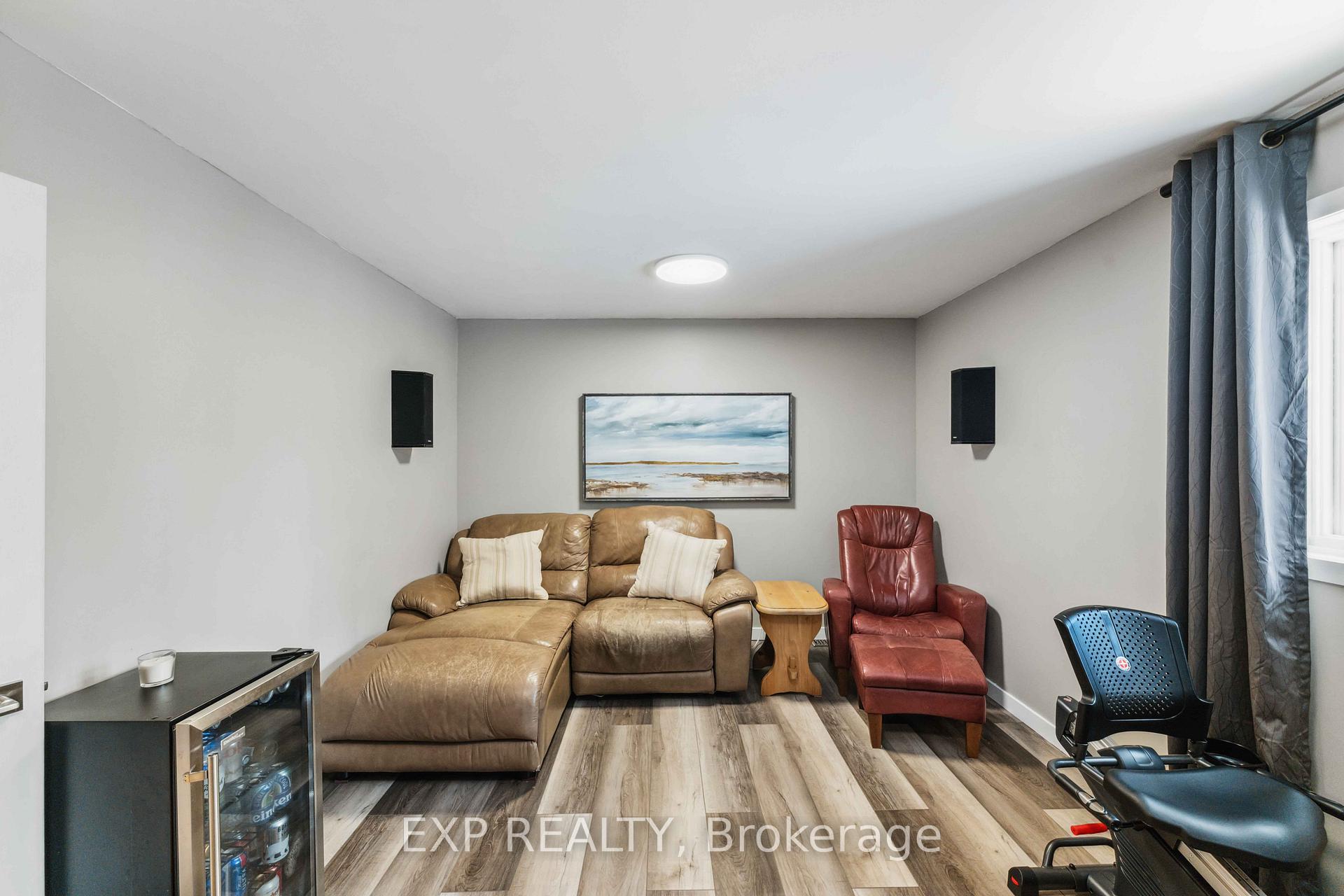 Photo 18 of 1082 Rick Hansen Crescent, Ottawa, Greely — HOMEH