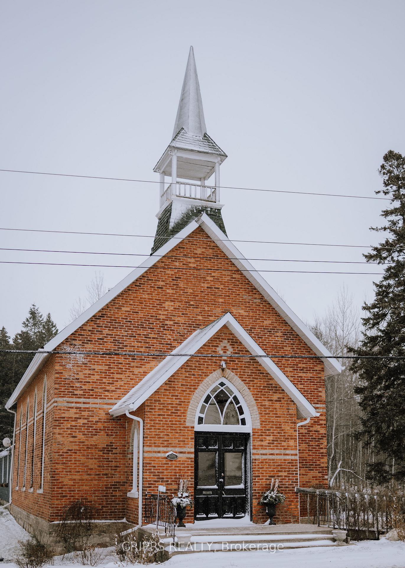 Front of 453985 Grey Road 2
