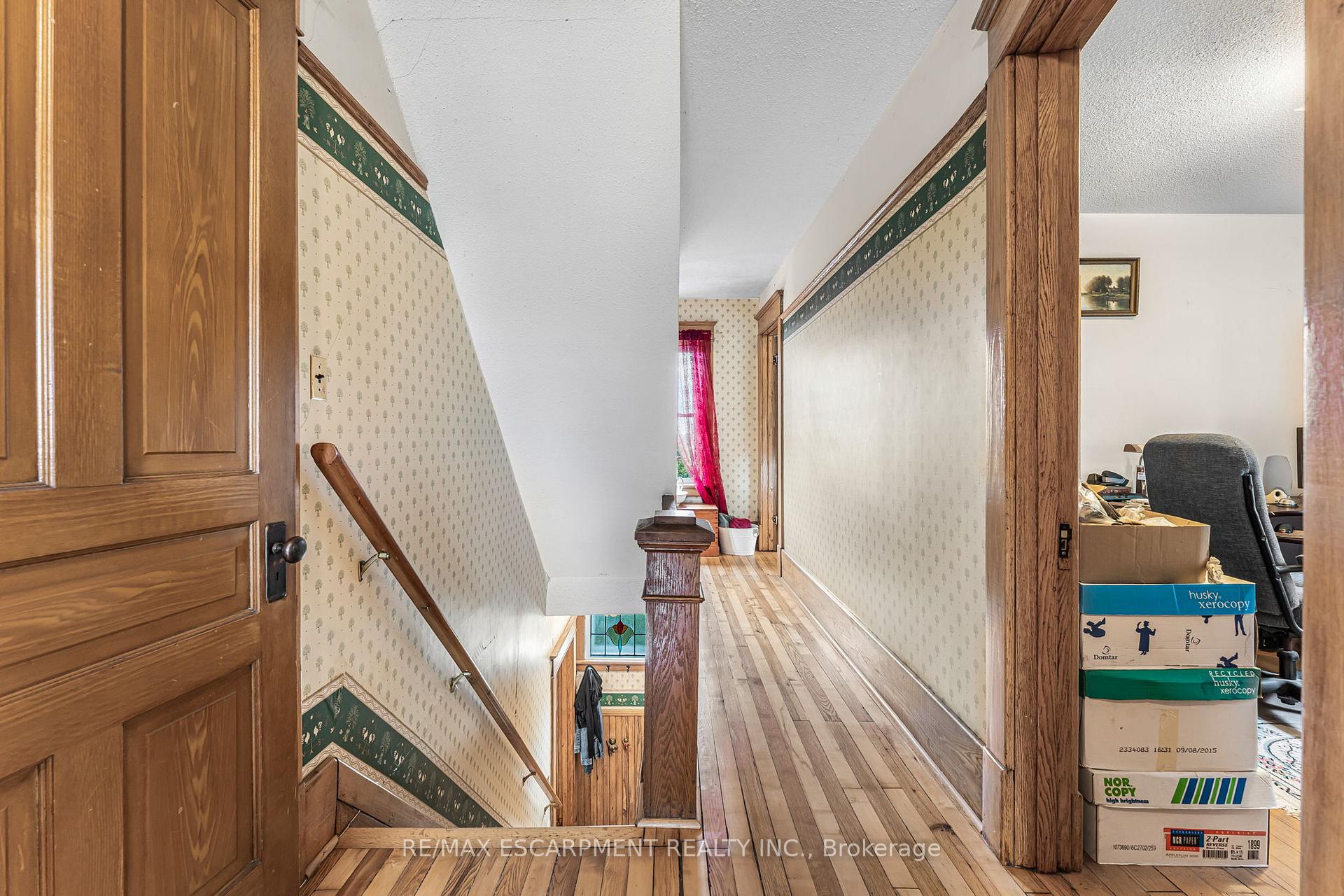 Photo 19 of Unit 1, 7265 Range Road, Grimsby, Grimsby Escarpment — HOMEH