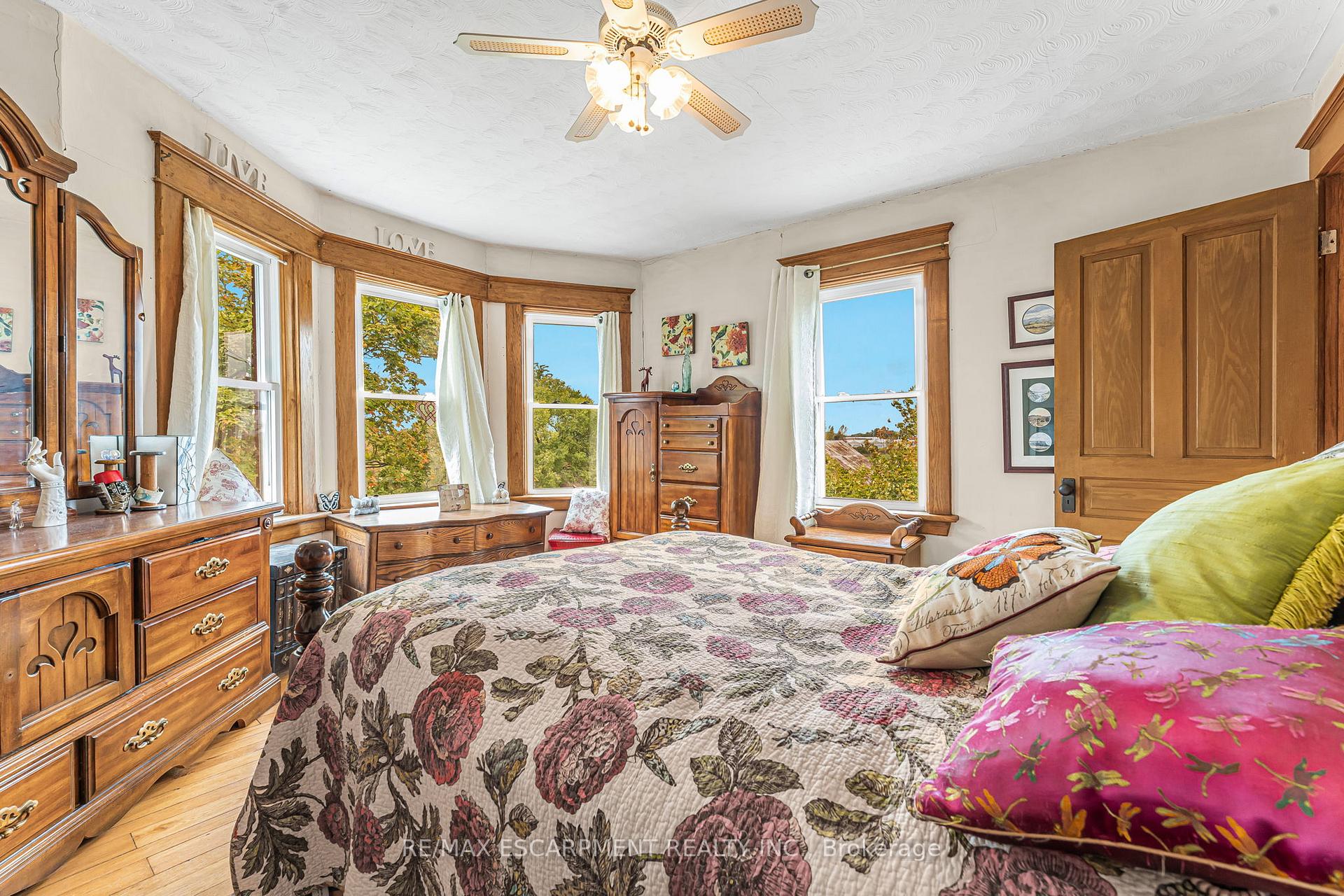 Photo 21 of Unit 1, 7265 Range Road, Grimsby, Grimsby Escarpment — HOMEH