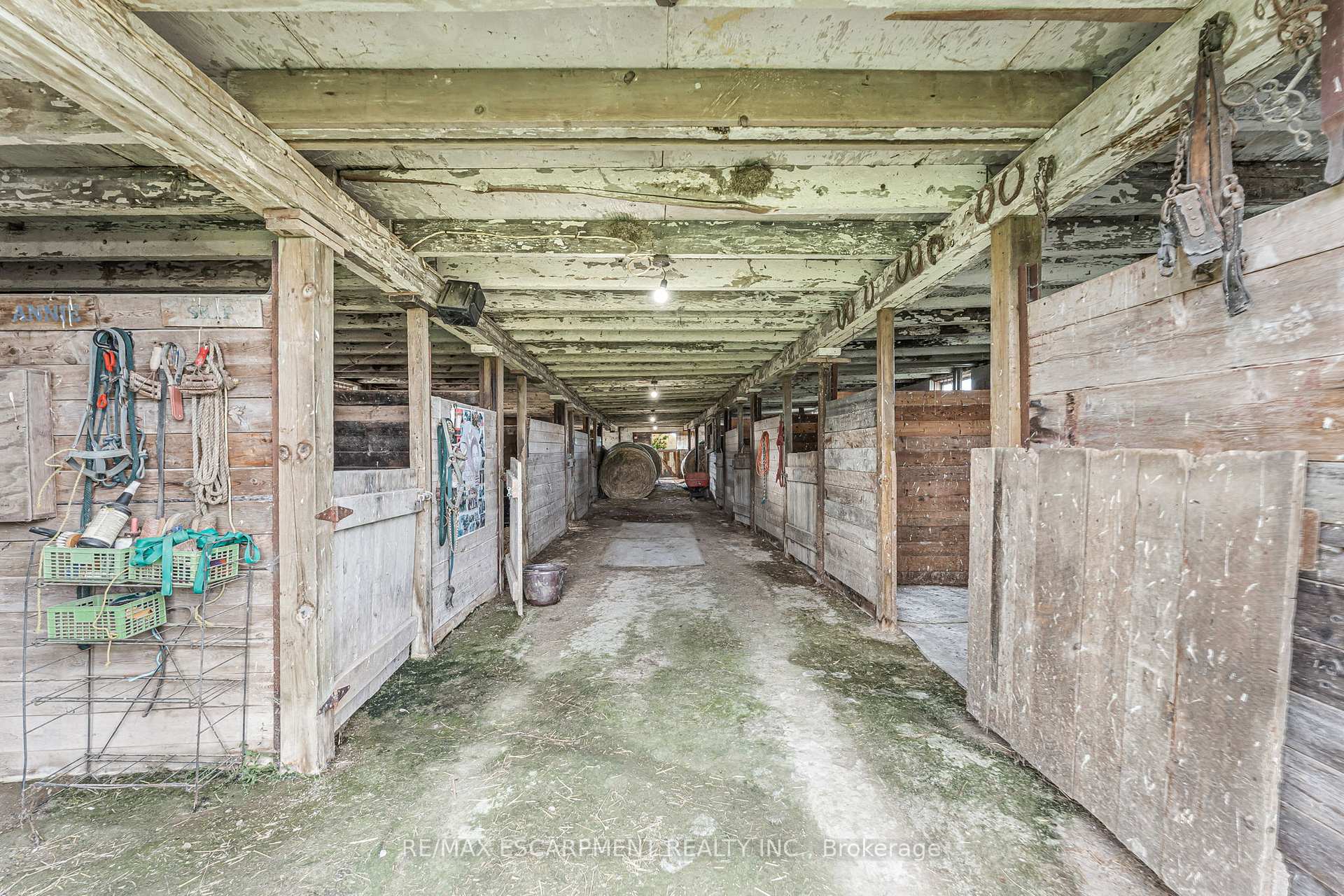 Photo 34 of Unit 1, 7265 Range Road, Grimsby, Grimsby Escarpment — HOMEH