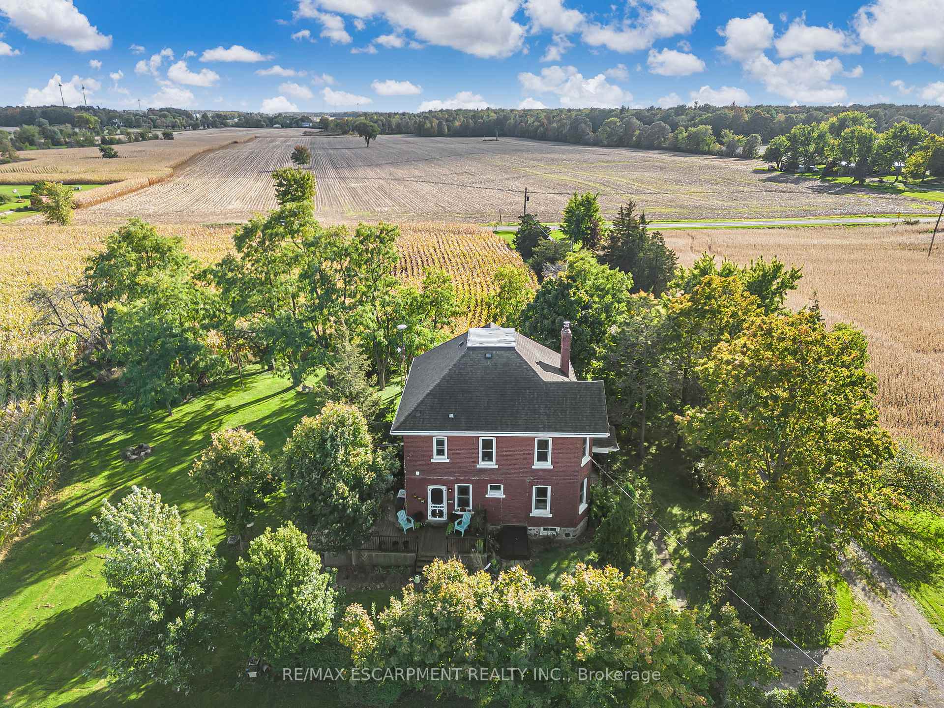 Photo 37 of Unit 1, 7265 Range Road, Grimsby, Grimsby Escarpment — HOMEH