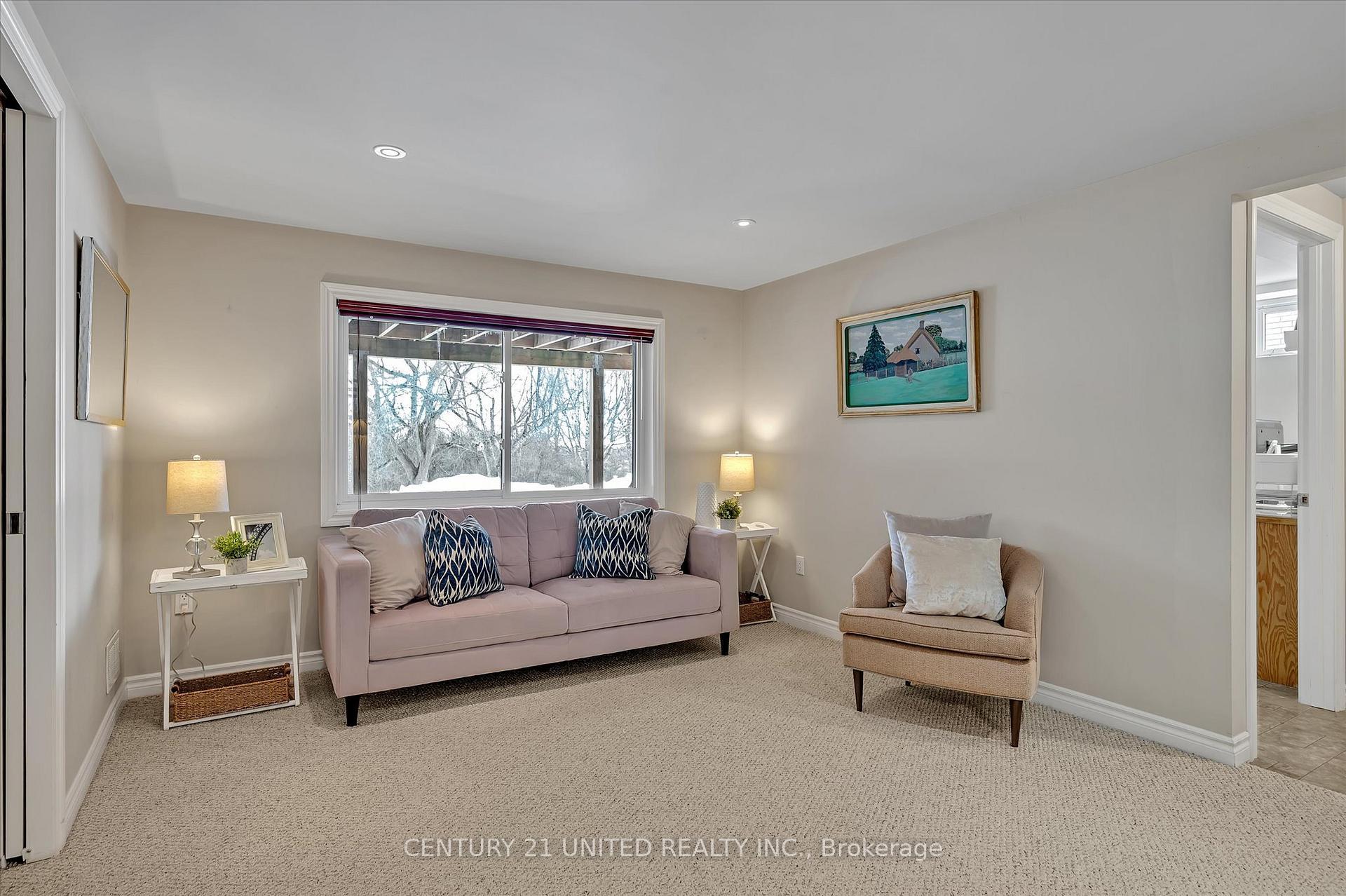 Photo 30 of 1152 Cabot Street, Peterborough, Northcrest Ward 5 — HOMEH