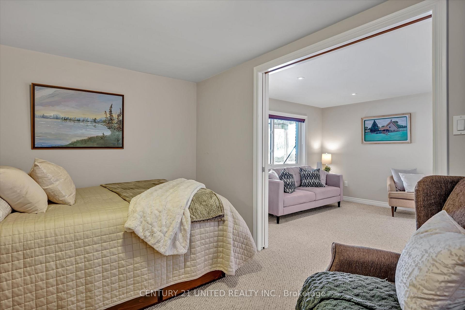 Photo 35 of 1152 Cabot Street, Peterborough, Northcrest Ward 5 — HOMEH