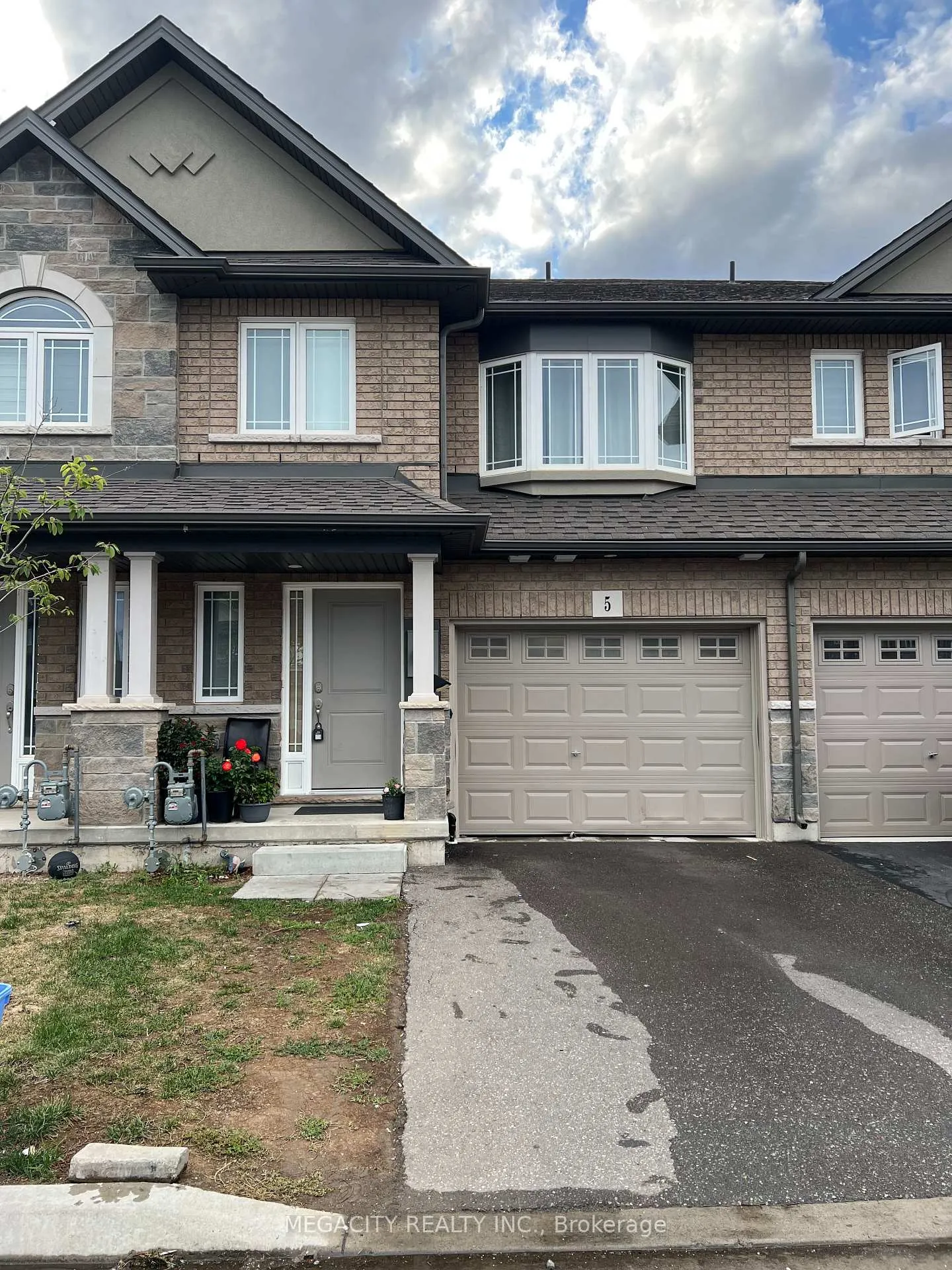 Photo 1 of 5 Oceanus Avenue, Hamilton, Hannon — HOMEH