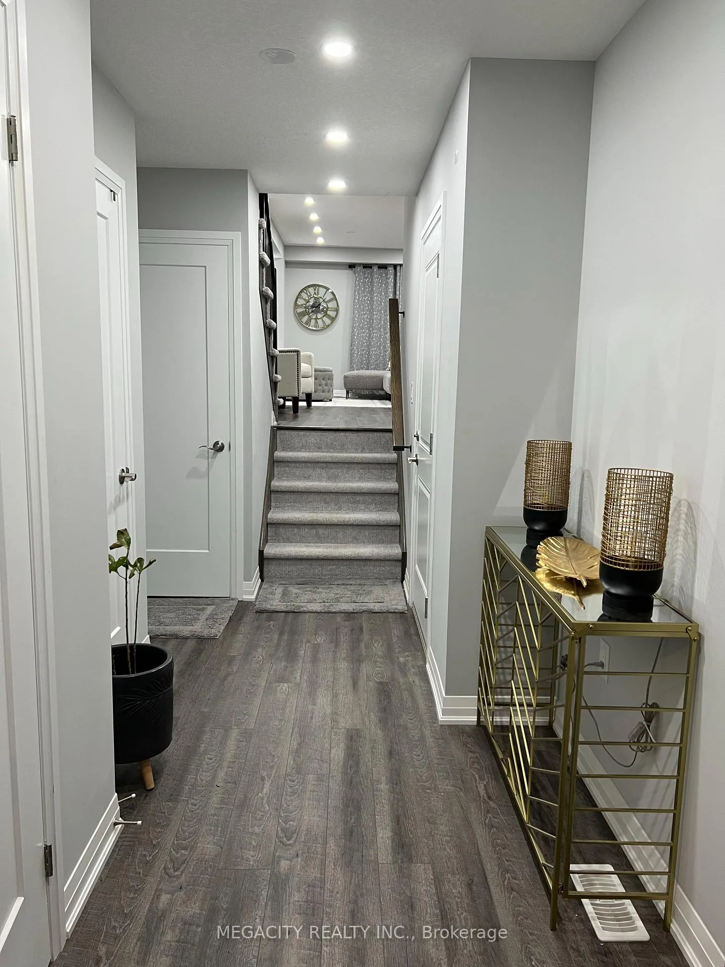 Photo 2 of 5 Oceanus Avenue, Hamilton, Hannon — HOMEH