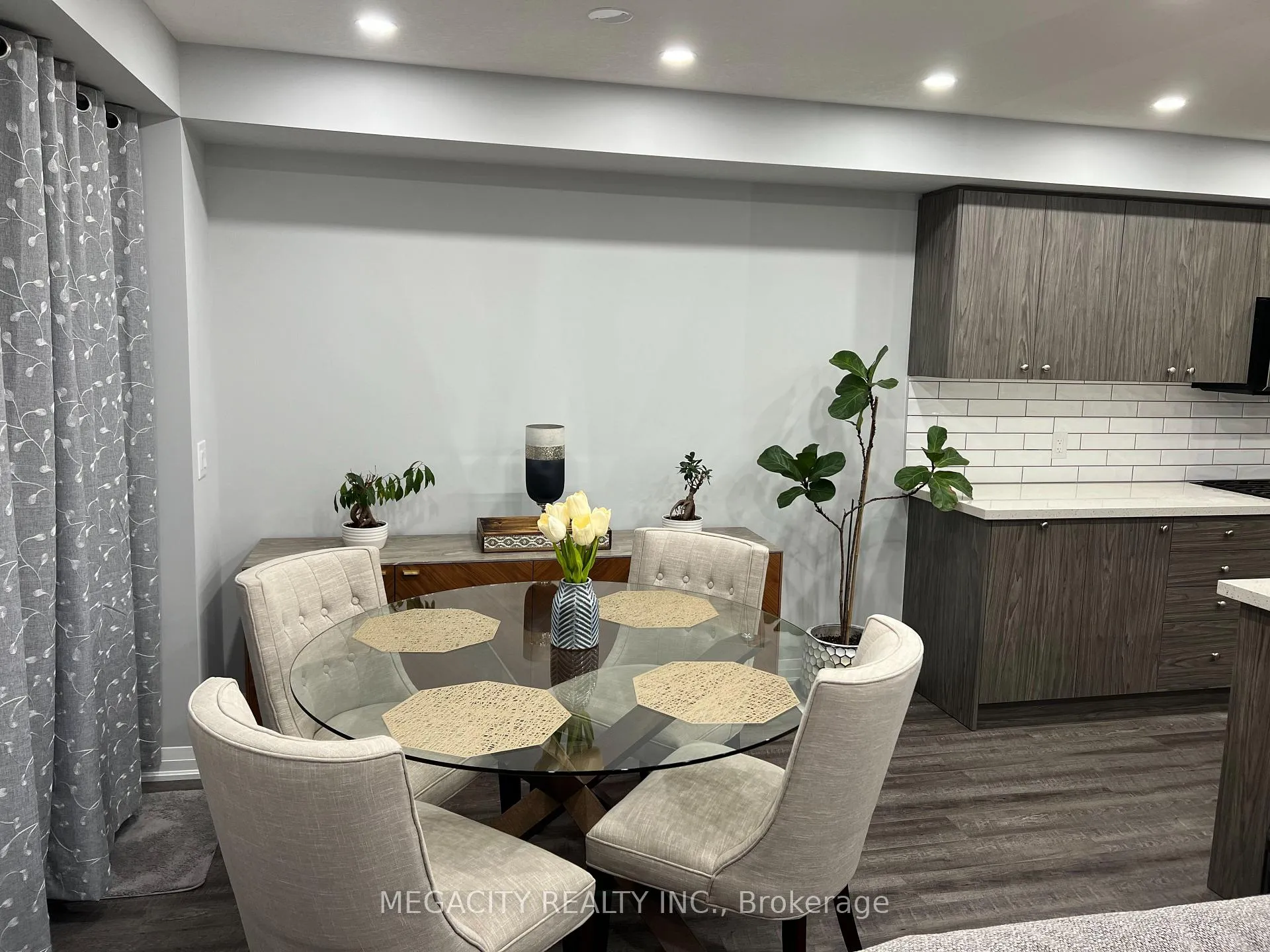 Photo 6 of 5 Oceanus Avenue, Hamilton, Hannon — HOMEH