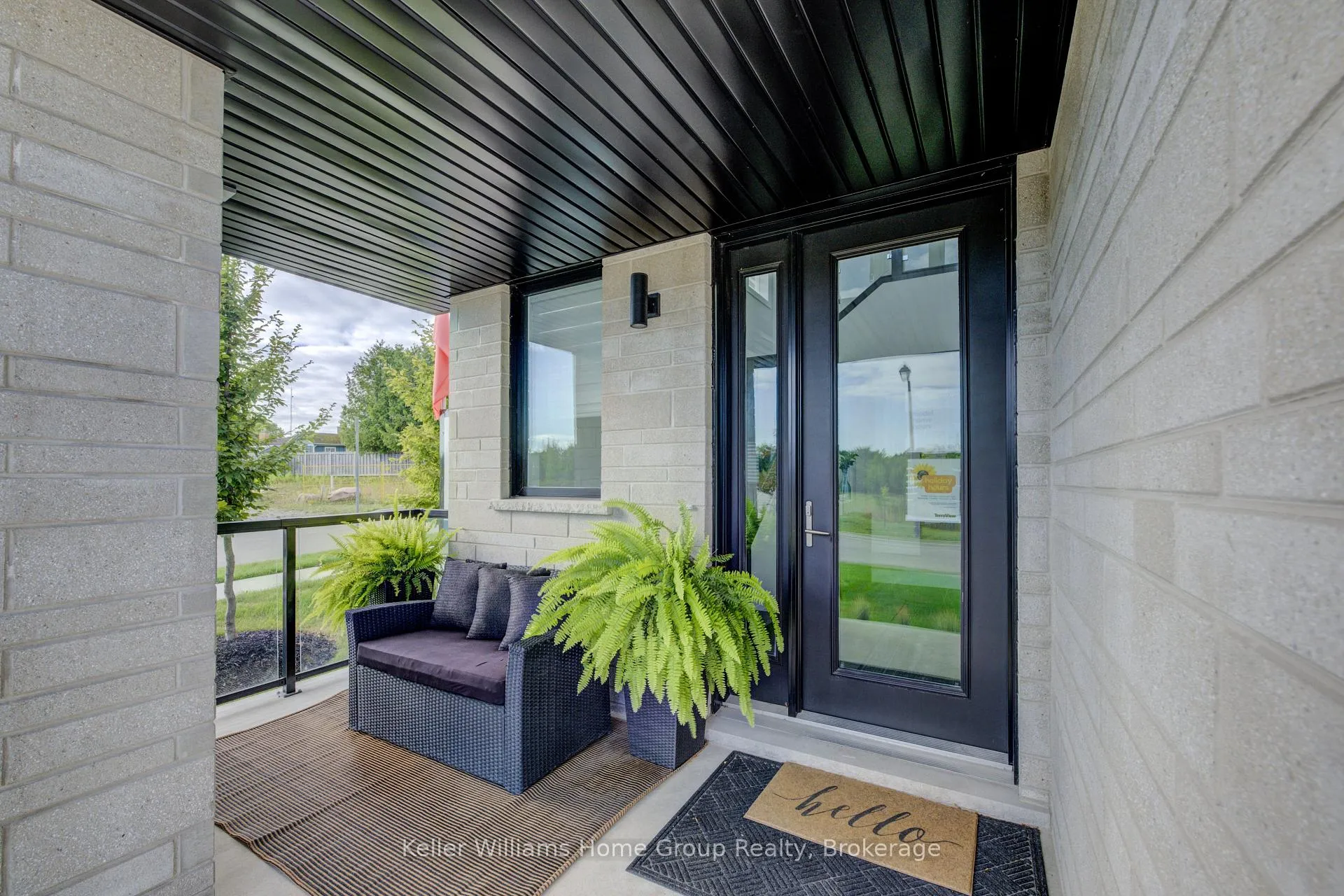 Photo 2 of 2 Nicholas Way, Guelph, Victoria North — HOMEH