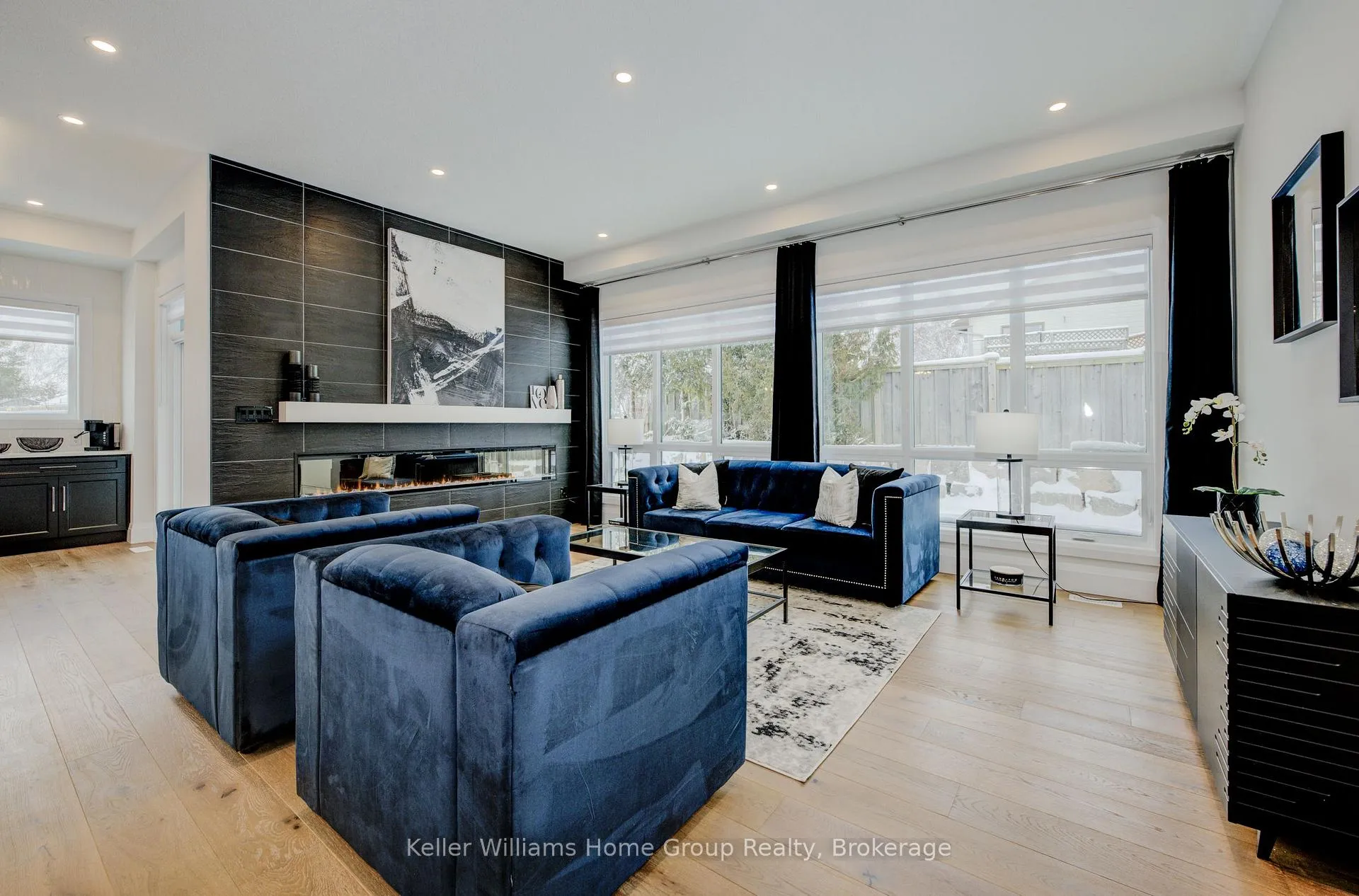 Photo 9 of 2 Nicholas Way, Guelph, Victoria North — HOMEH