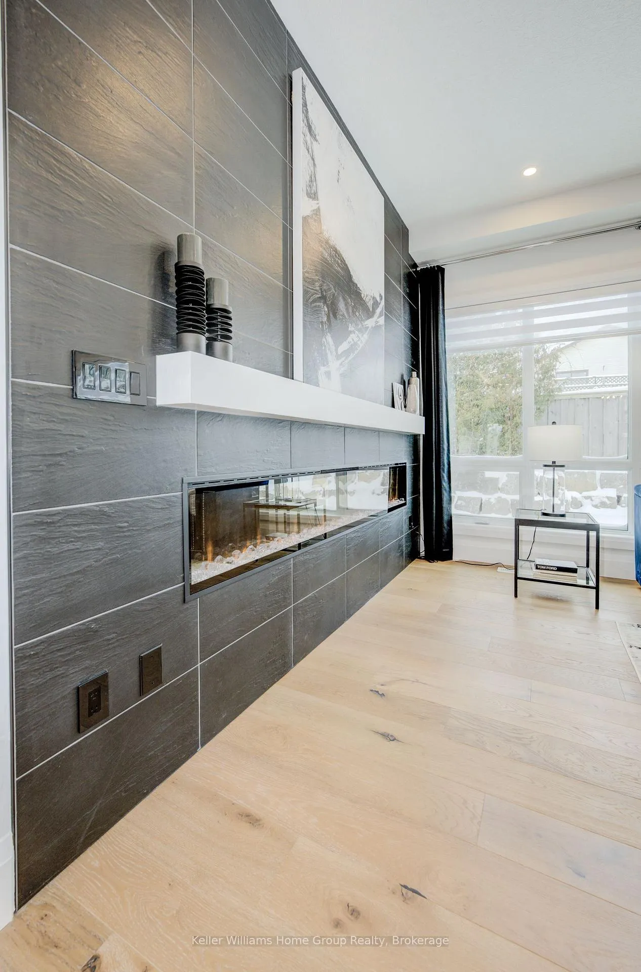 Photo 12 of 2 Nicholas Way, Guelph, Victoria North — HOMEH